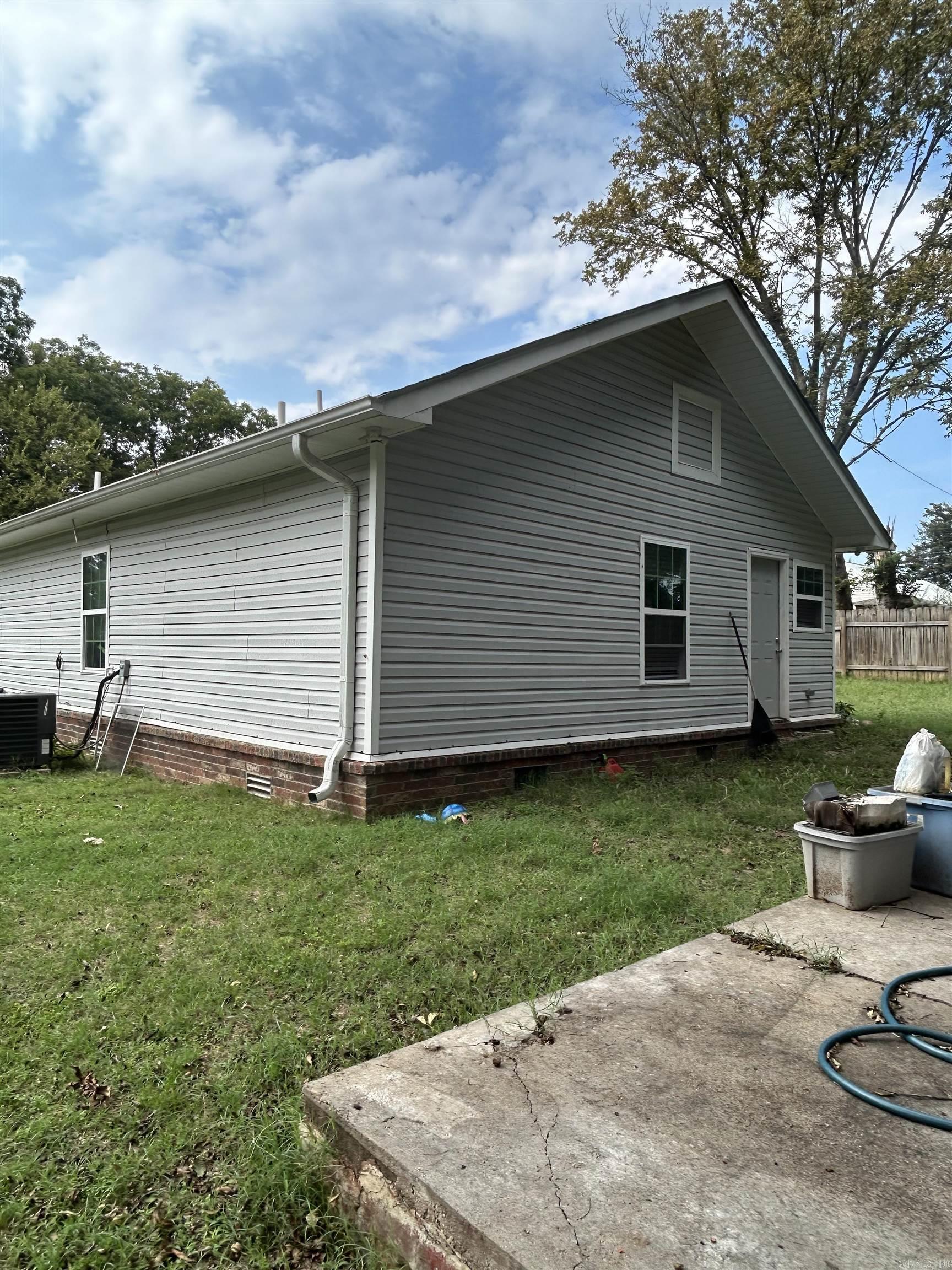 116 Lane 305 S Division Street Morrilton, AR
