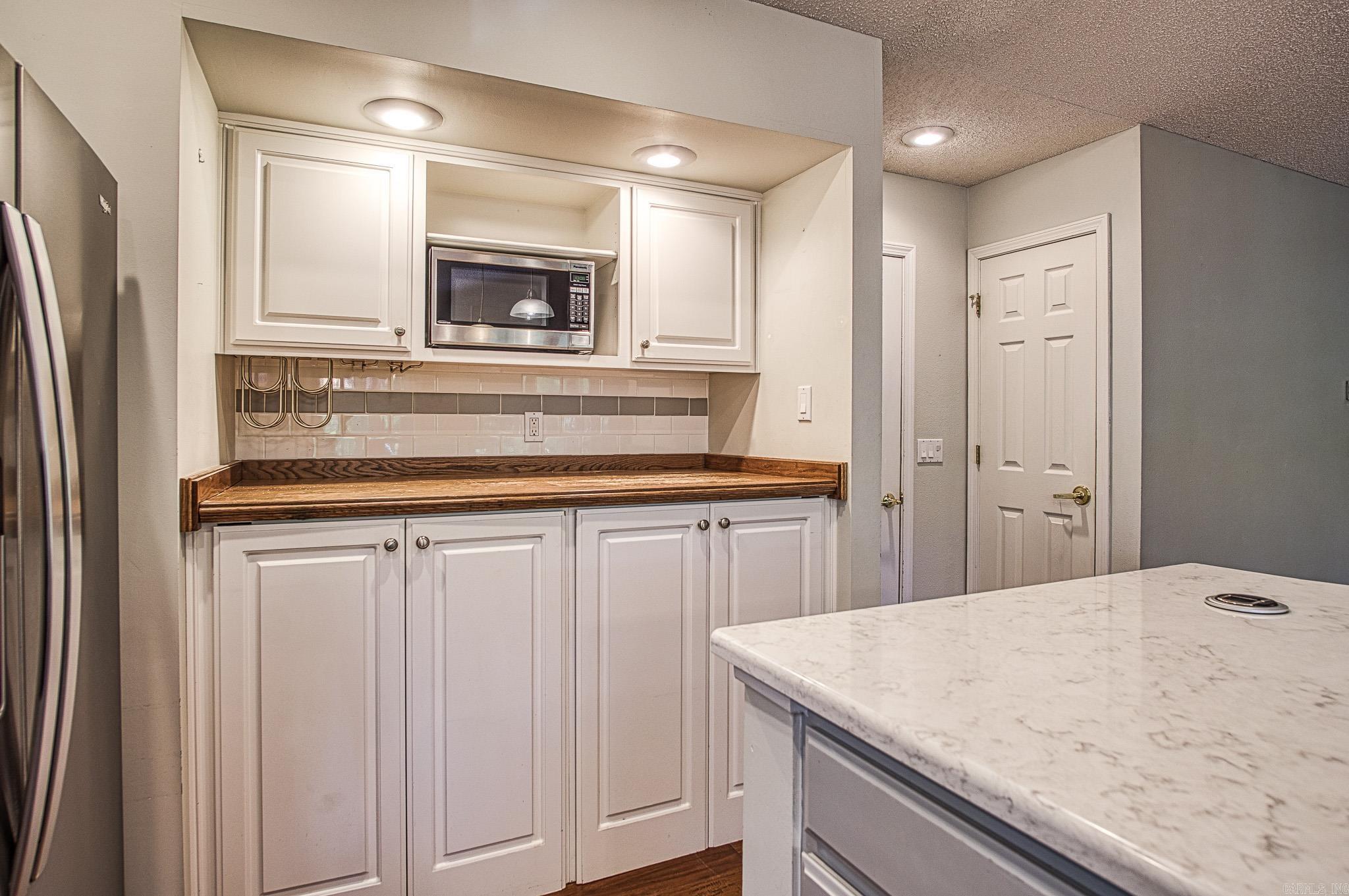 10 Alarcon Way  Hot Springs Village, AR