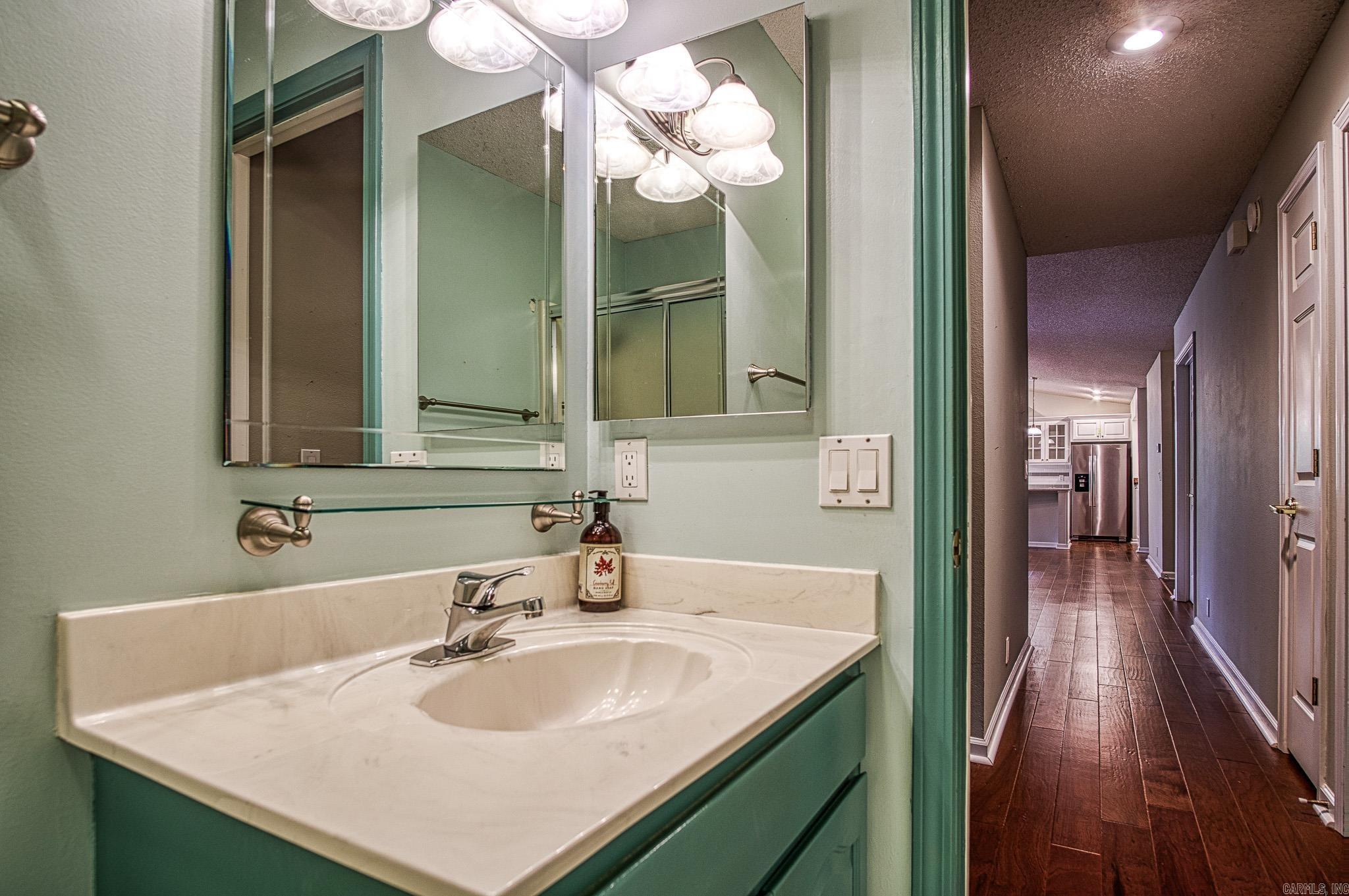 10 Alarcon Way  Hot Springs Village, AR