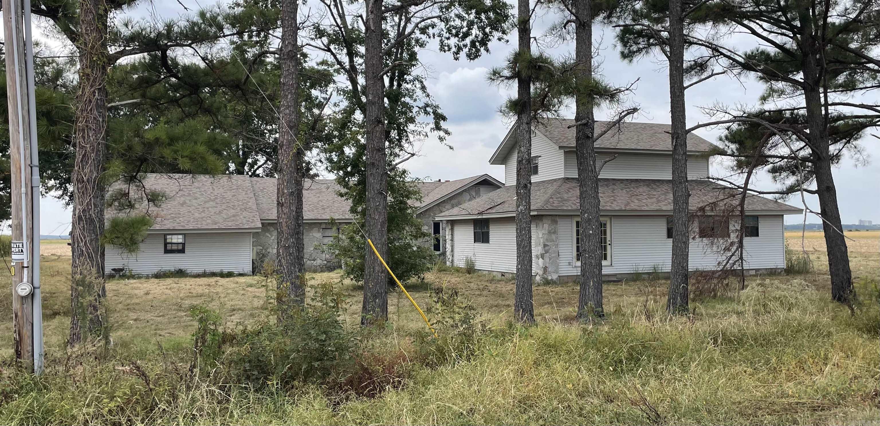 1679 County Road 909 Road