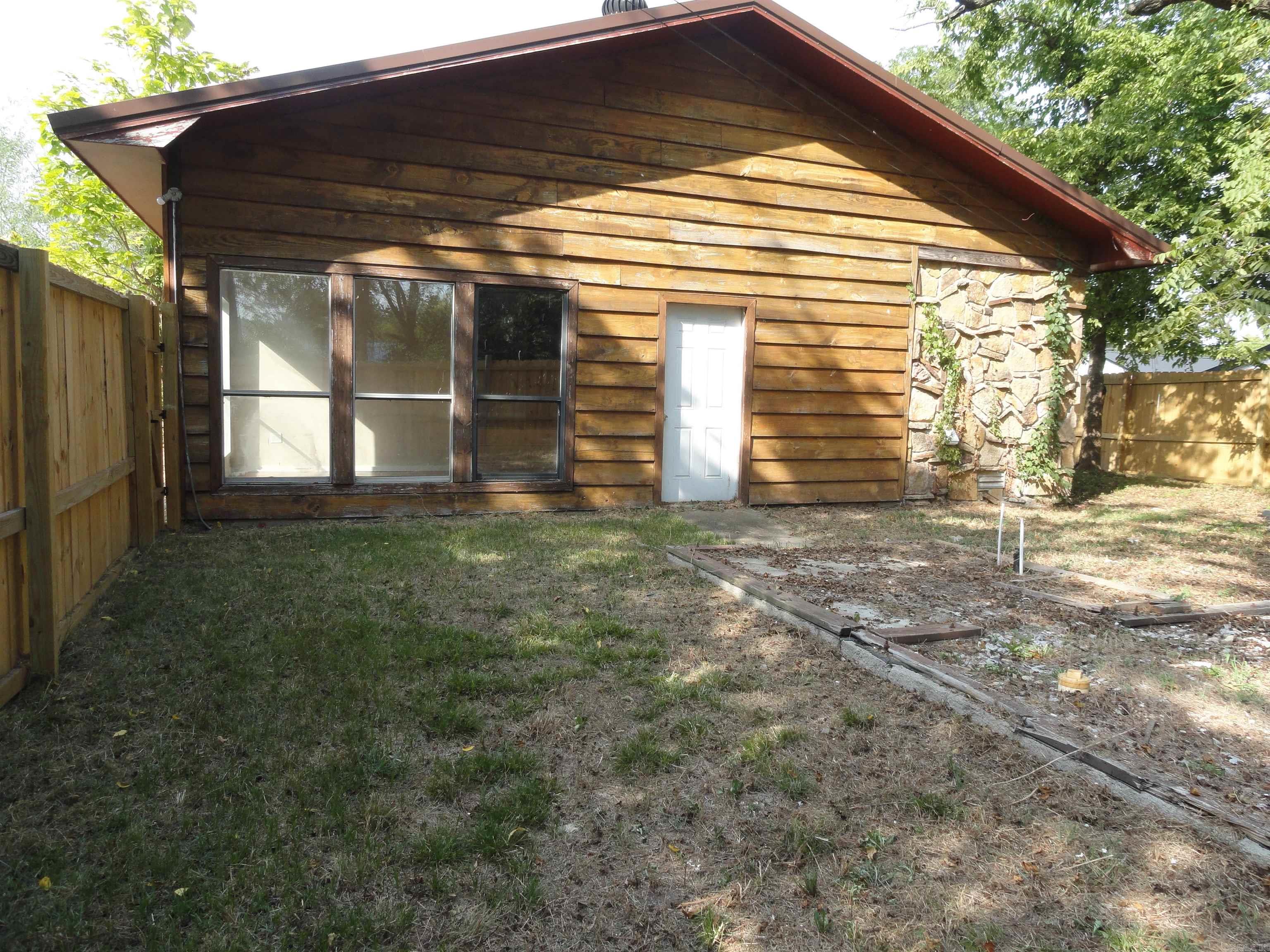 203 Range  Marshall, AR
