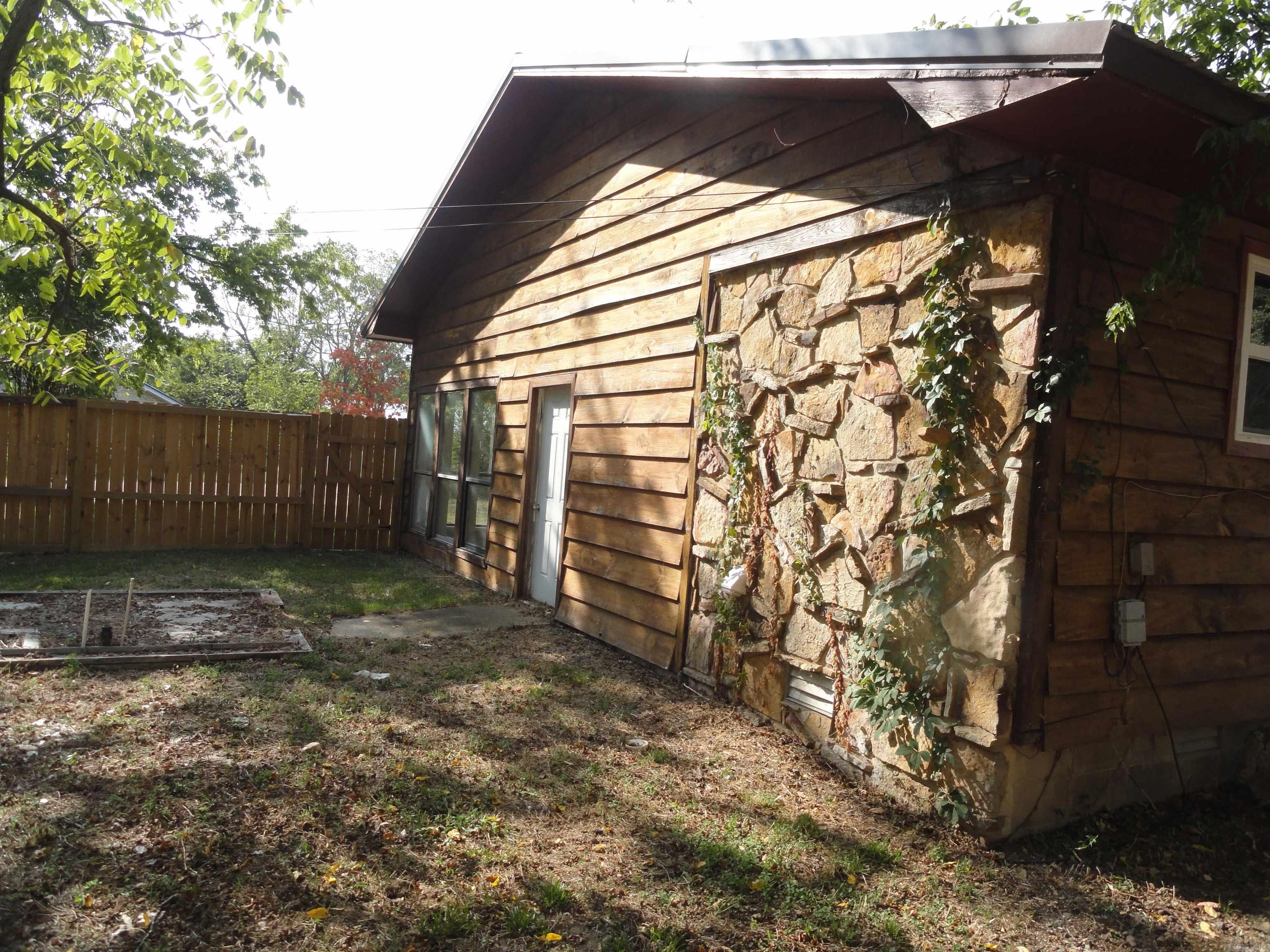 203 Range  Marshall, AR