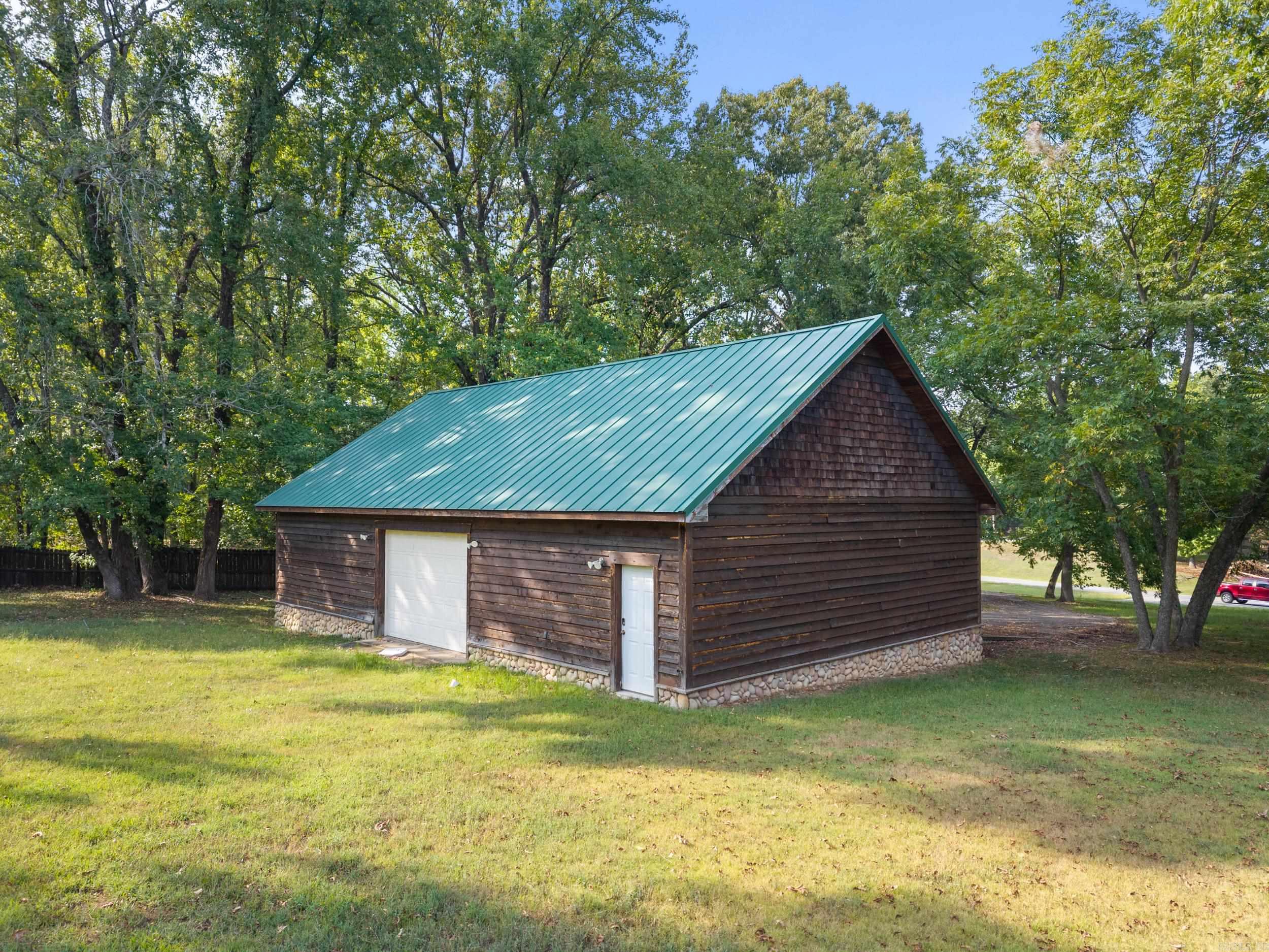 100 Plantation Ln  Batesville, AR