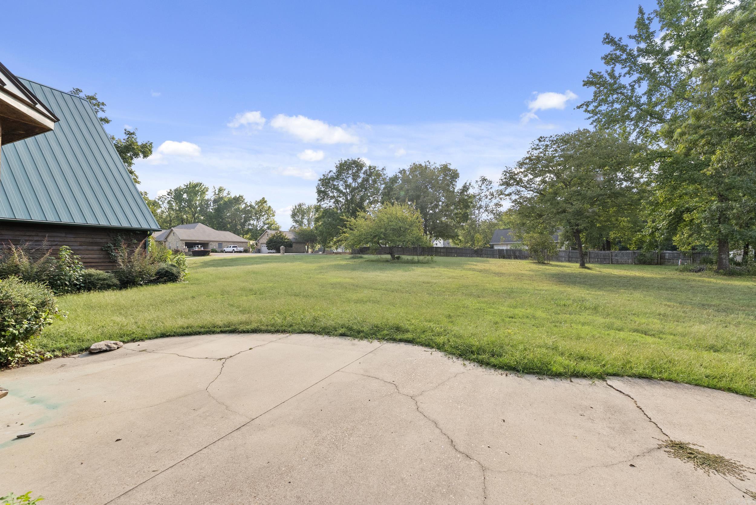 100 Plantation Ln  Batesville, AR