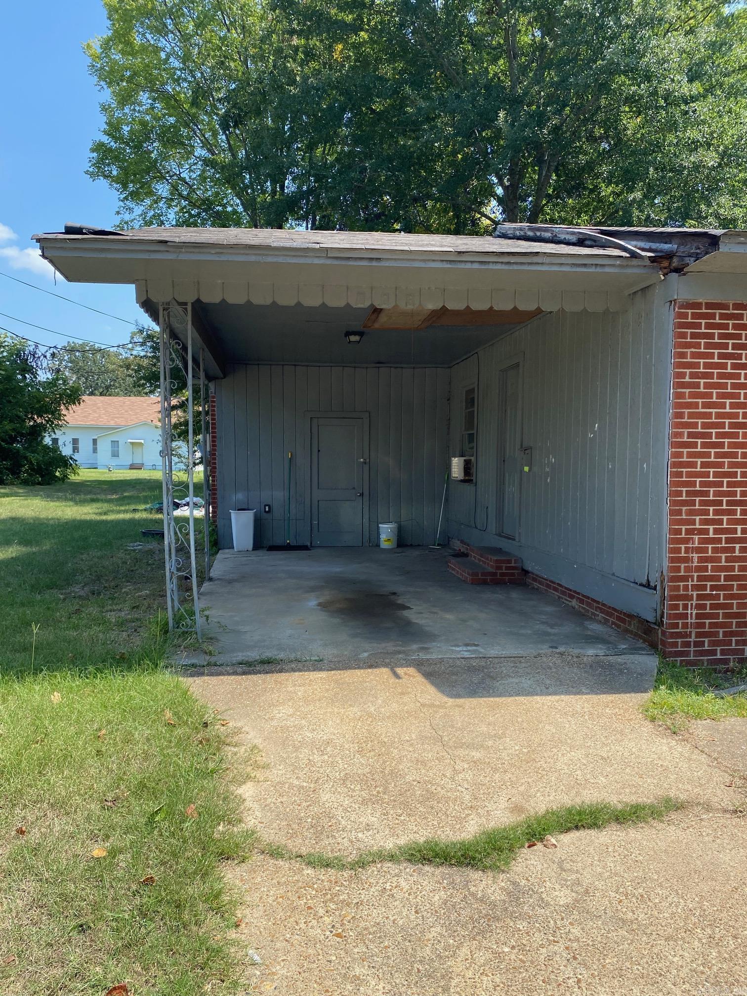 203 Dr Martin Luther King Jr  Crossett, AR