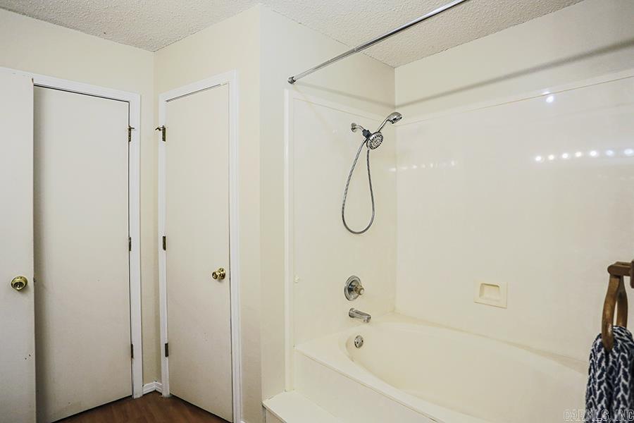 802 Lindy Cove  Bryant, AR