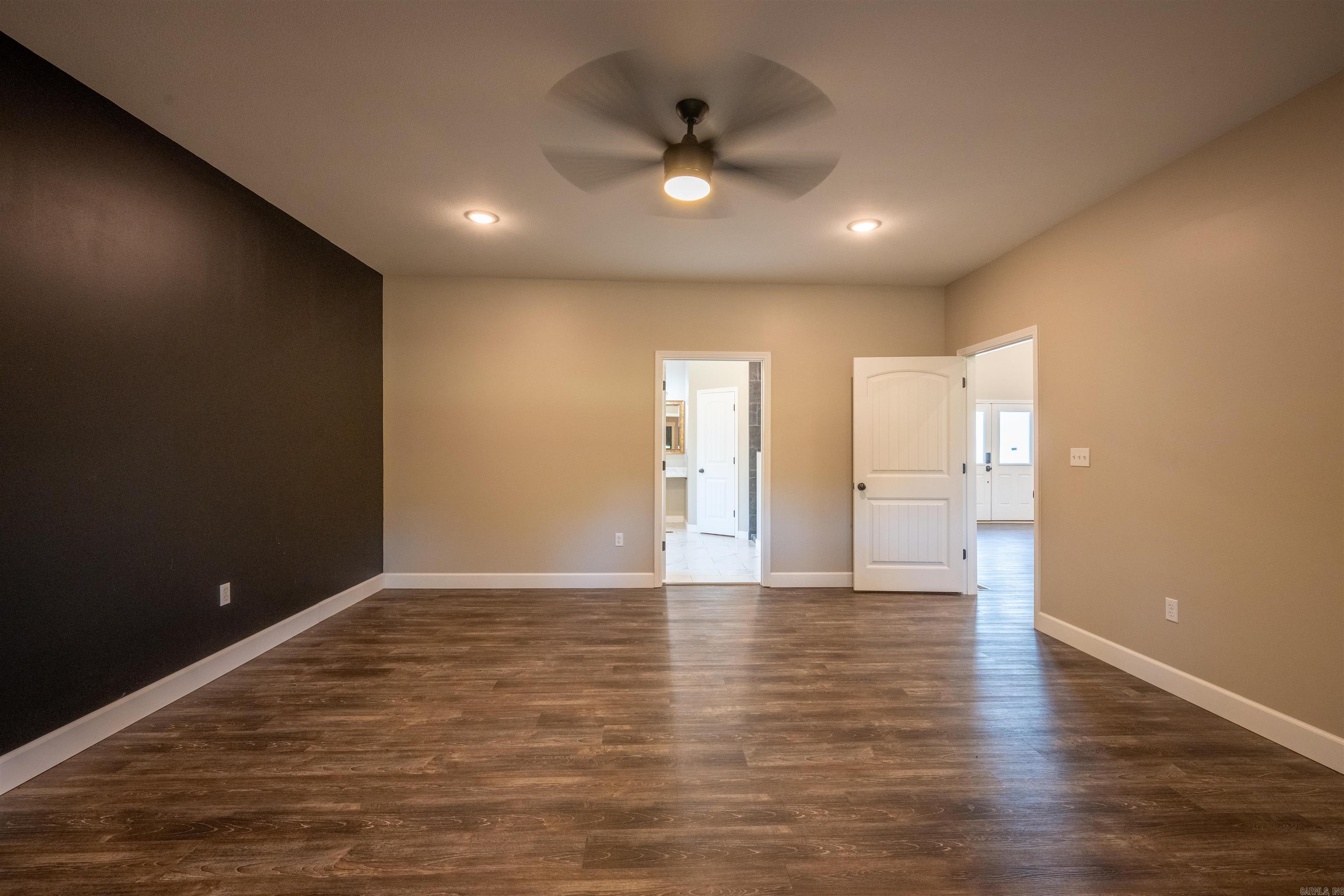 100 E Maxville  Cave City, AR