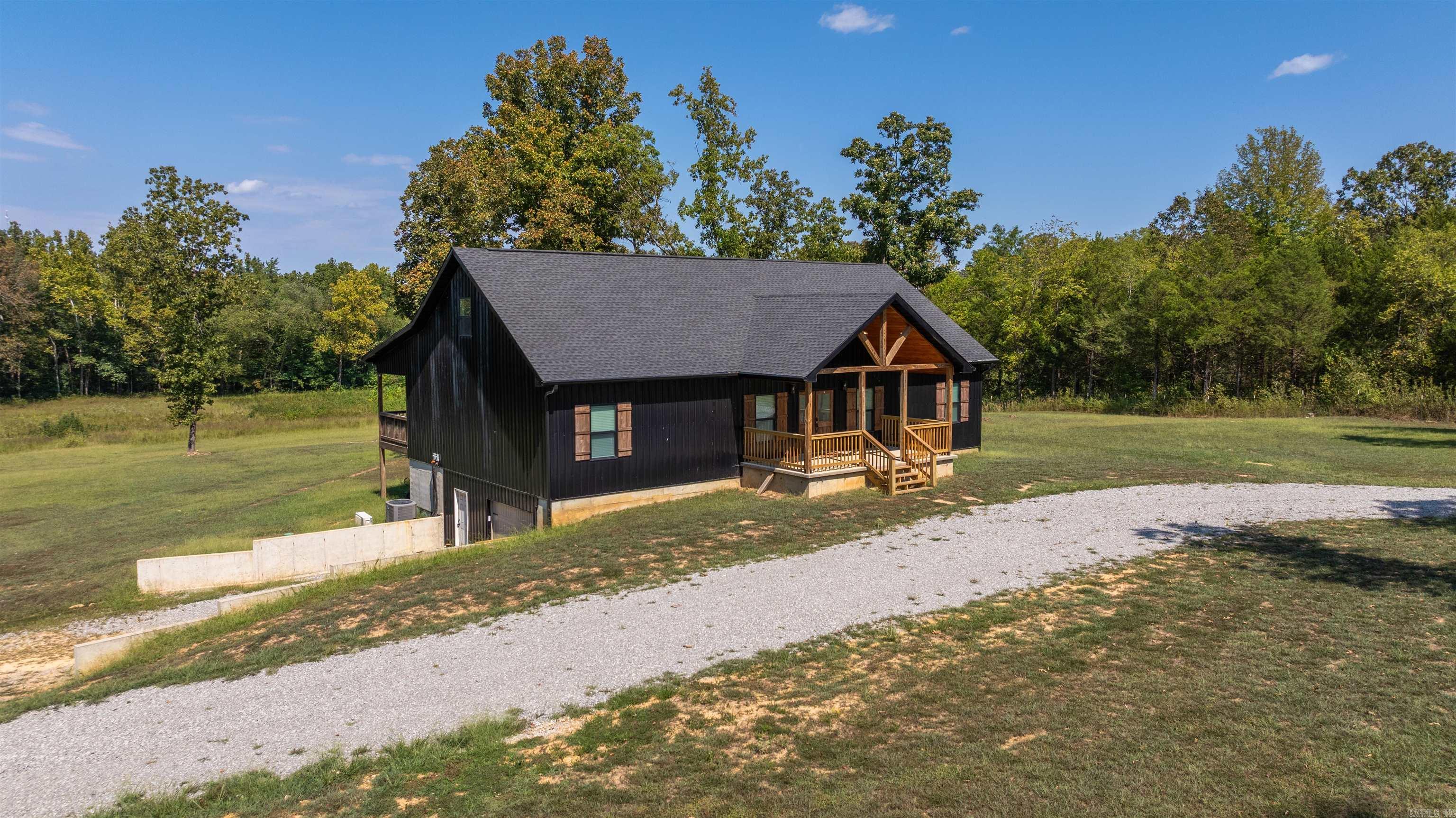 100 E Maxville  Cave City, AR