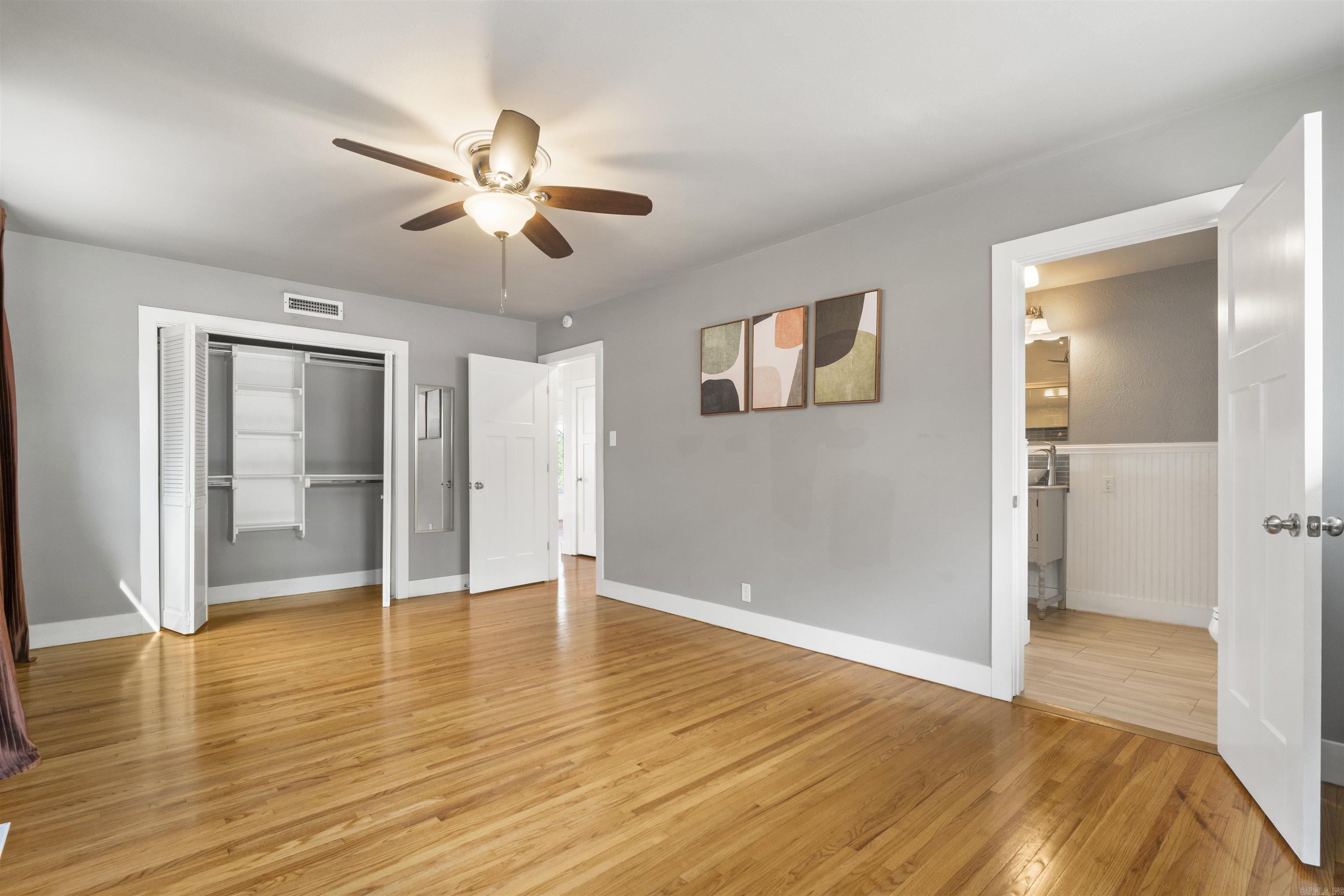 2012 Riverview Dr  Little Rock, AR