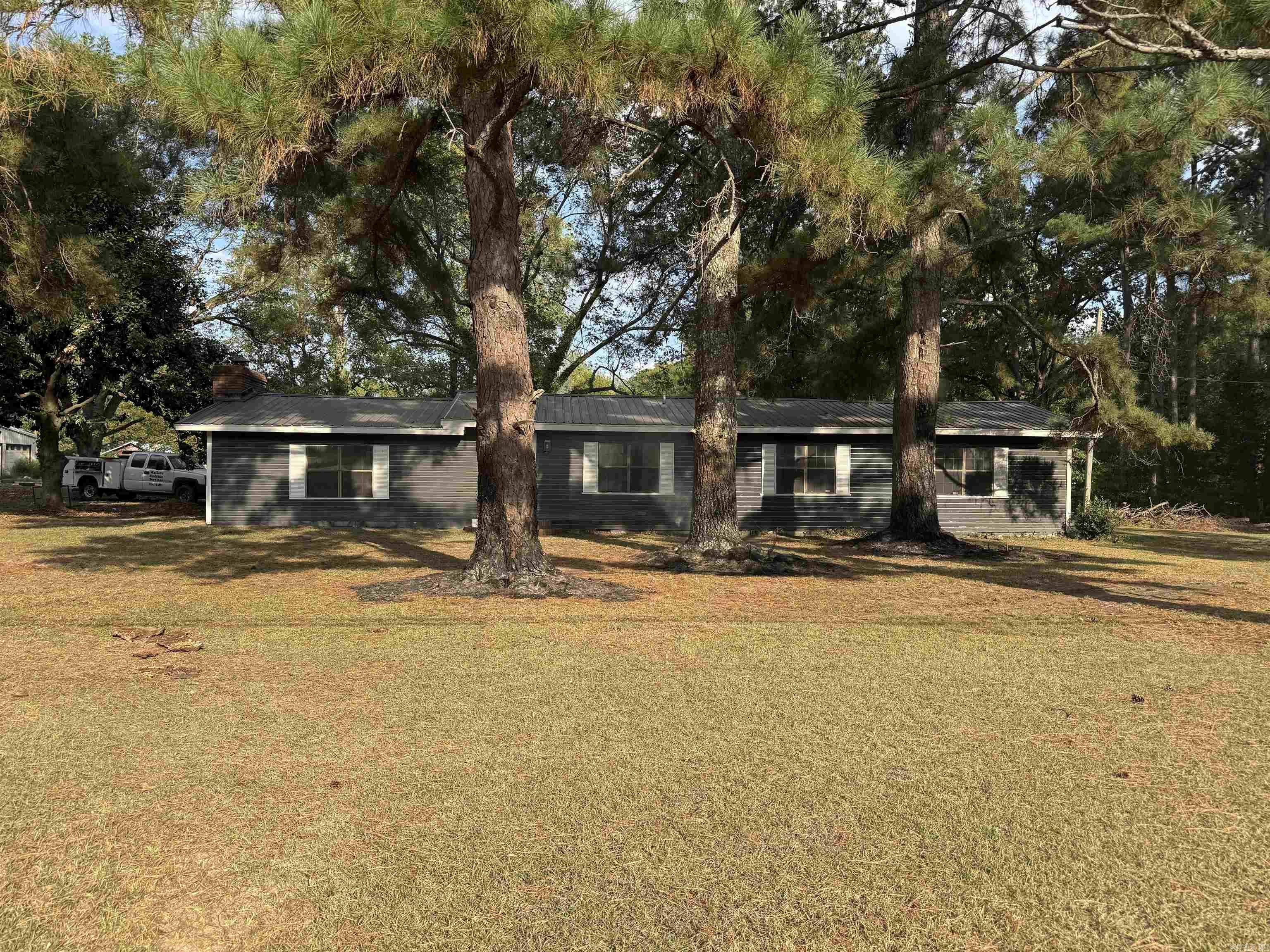 5507 Middle Warren  Pine Bluff, AR