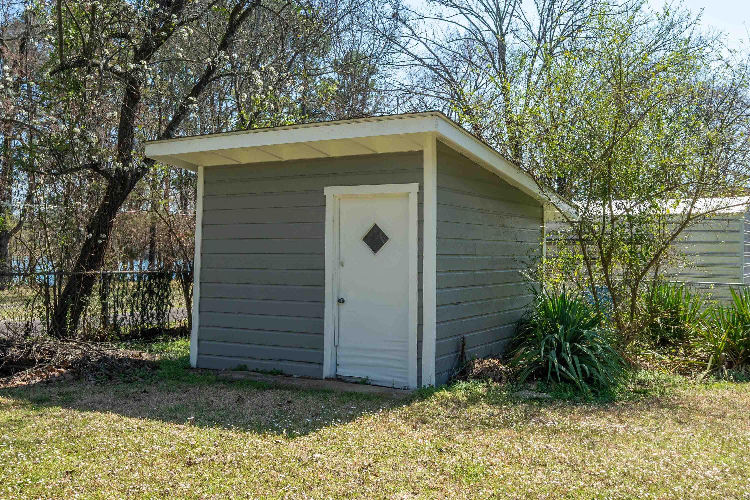 1115 Lakeshore Dr  Hot Springs, AR
