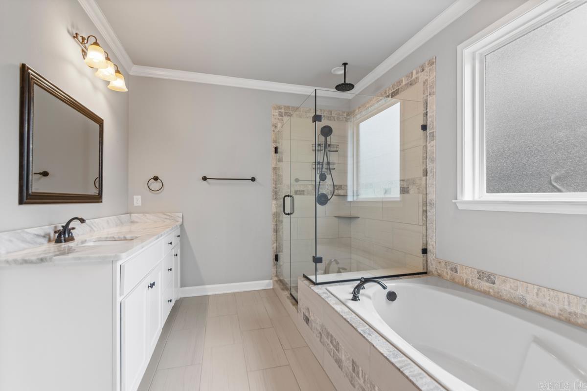 11357 Zuber  Alexander, AR