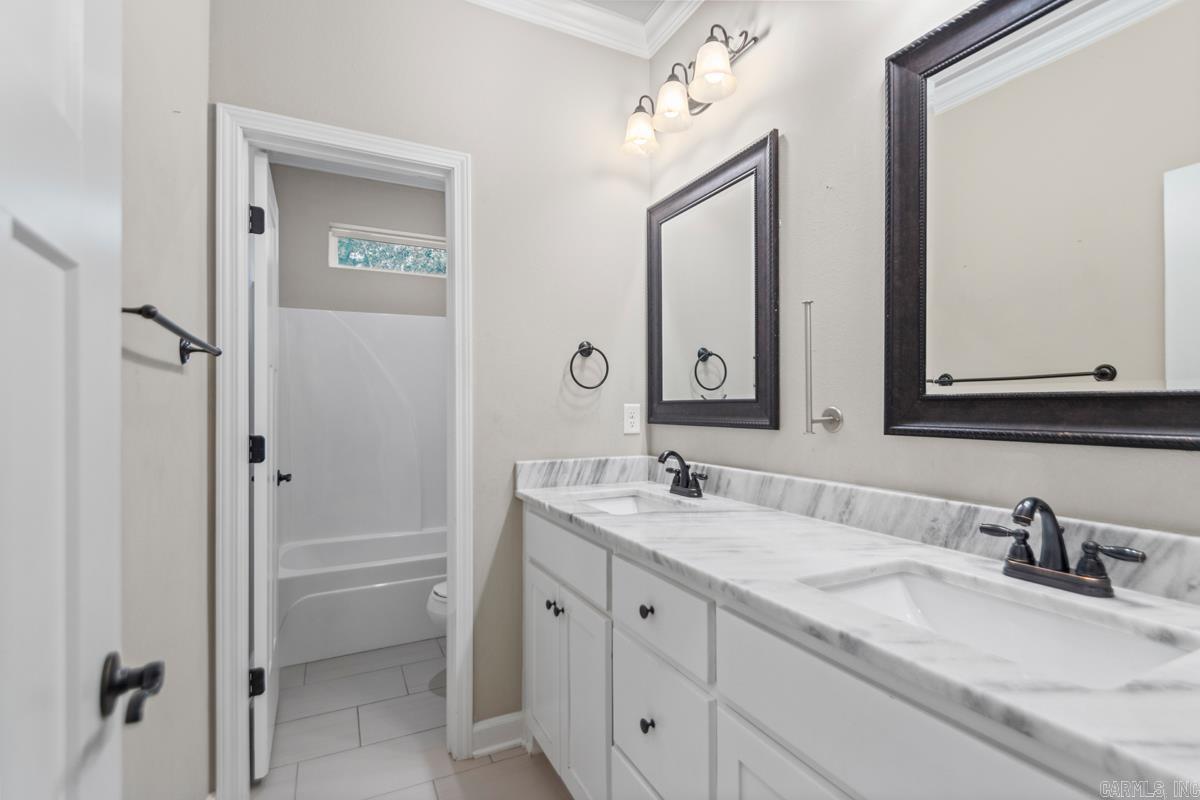 11357 Zuber  Alexander, AR