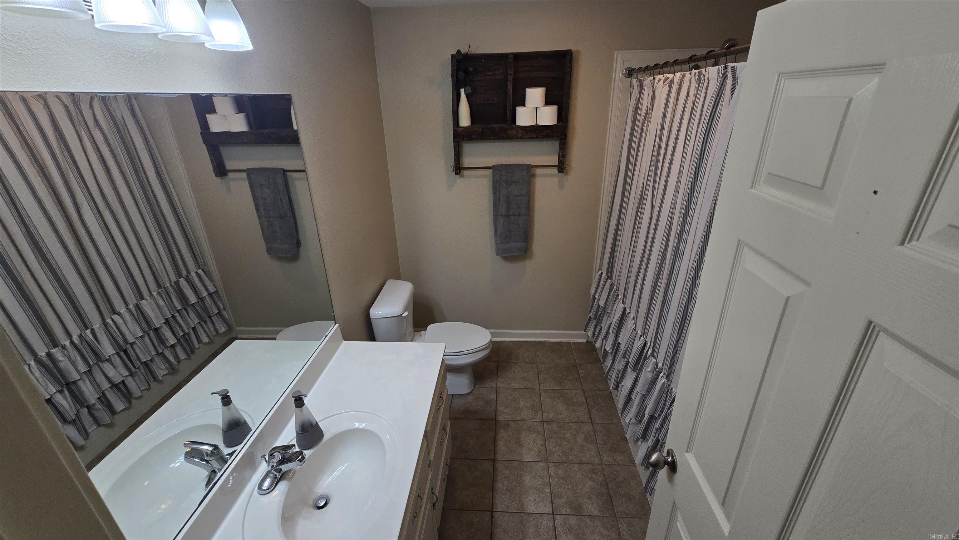18 Farrah Dr.  Ward, AR