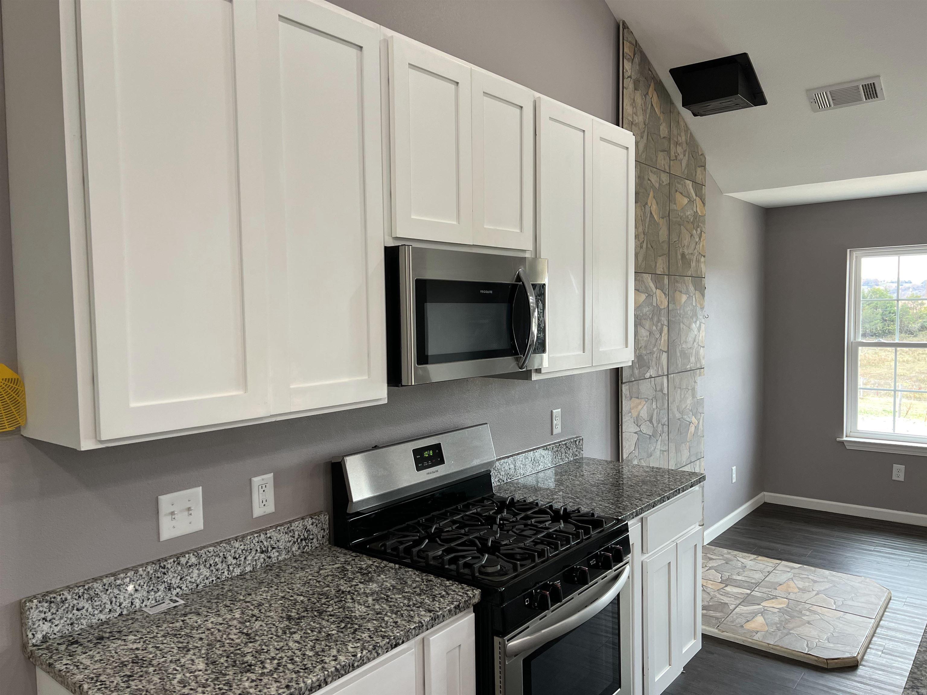 307 Whitetail Drive Harrison, AR 72601