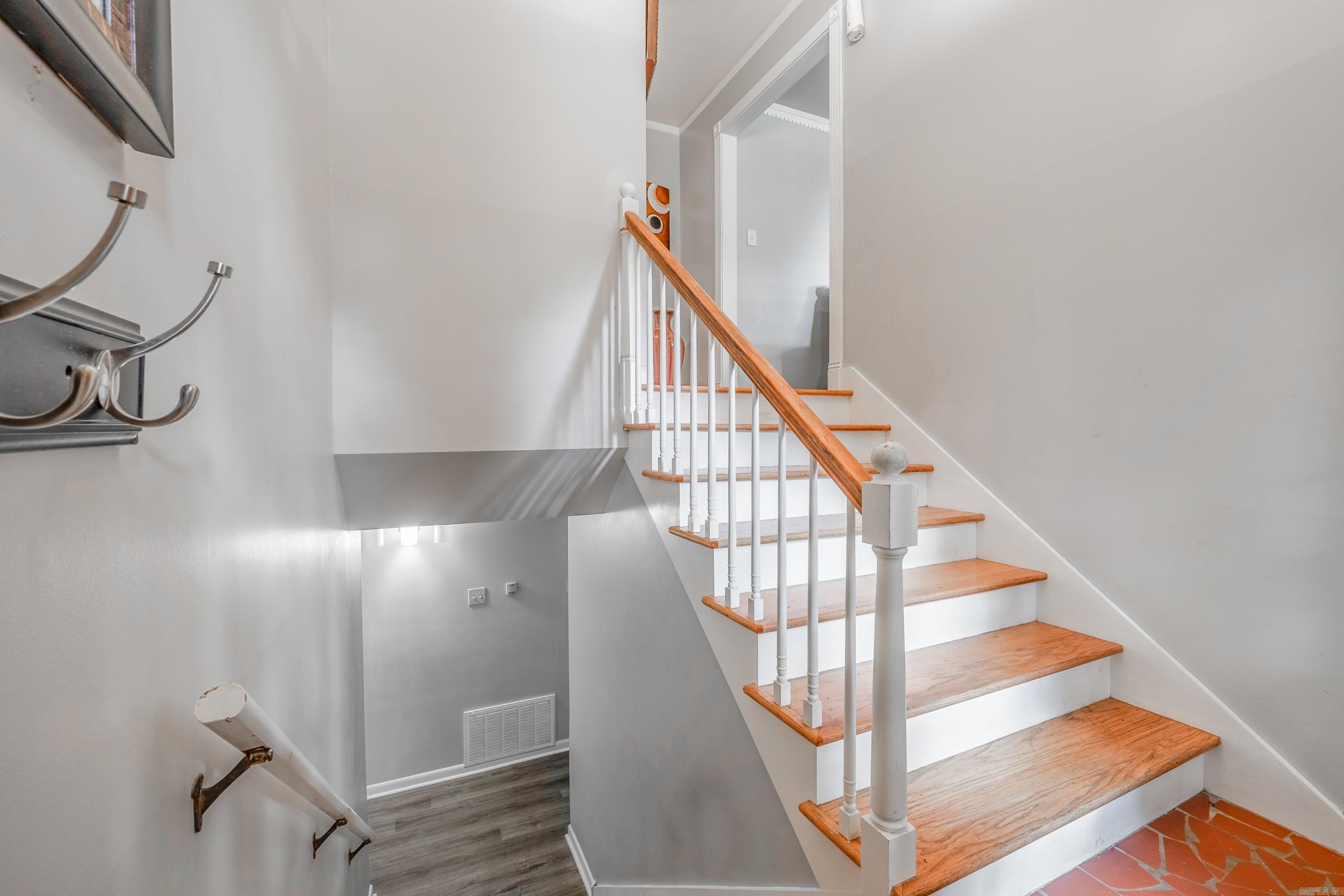 22 Nob Hill  Little Rock, AR