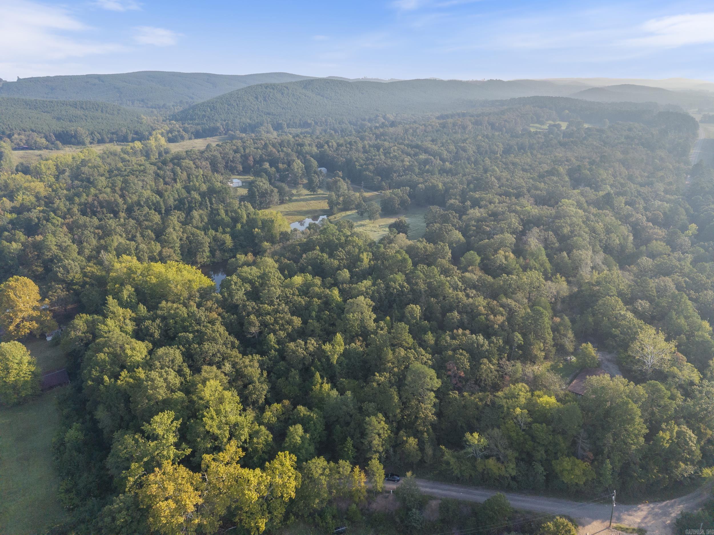 750 Mountain Road  Perryville, AR