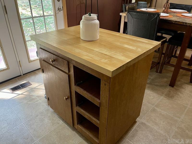 78 Cherokee  Cherokee Village, AR
