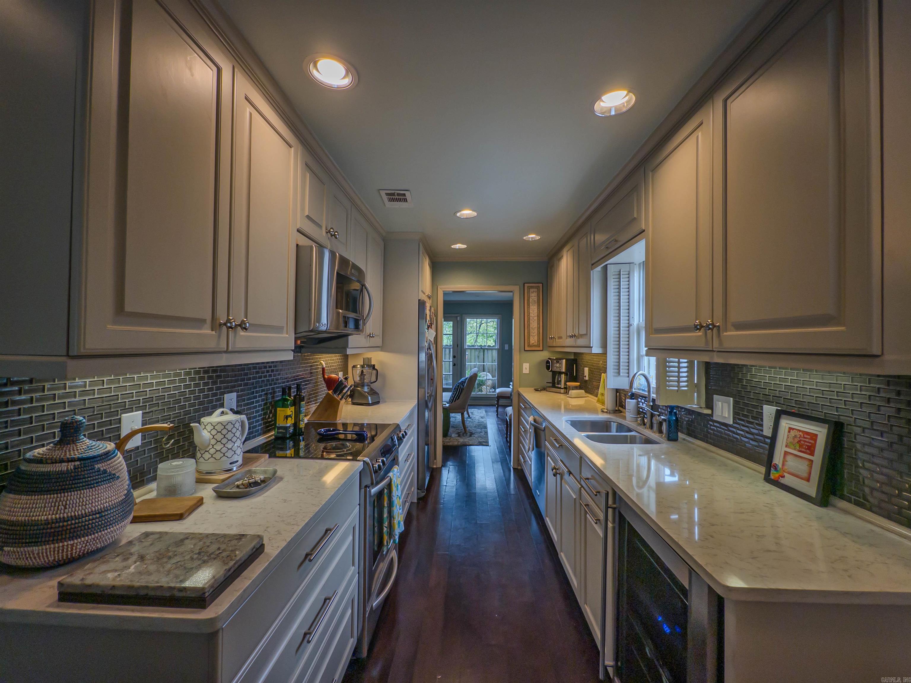 2805 Foxcroft Rd Apt 304  Little Rock, AR
