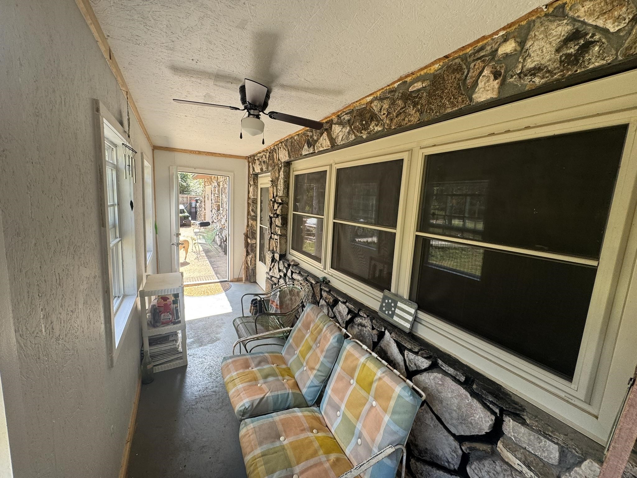 14 Barber  Hardy, AR