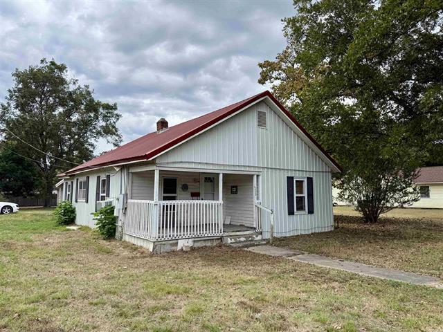 320 Kentucky  Street  Walnut Ridge, AR