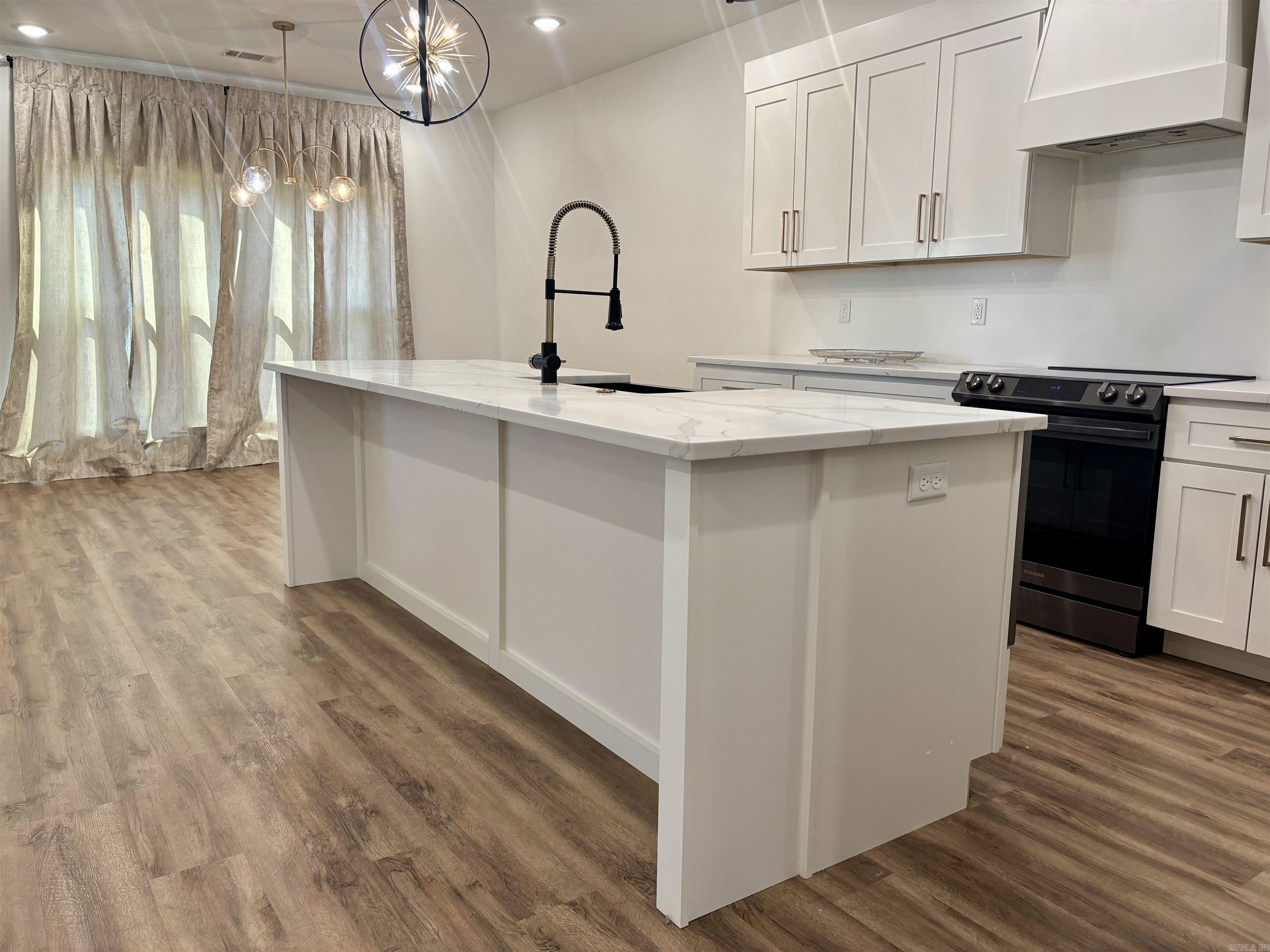 3202 Fairview  Paragould, AR