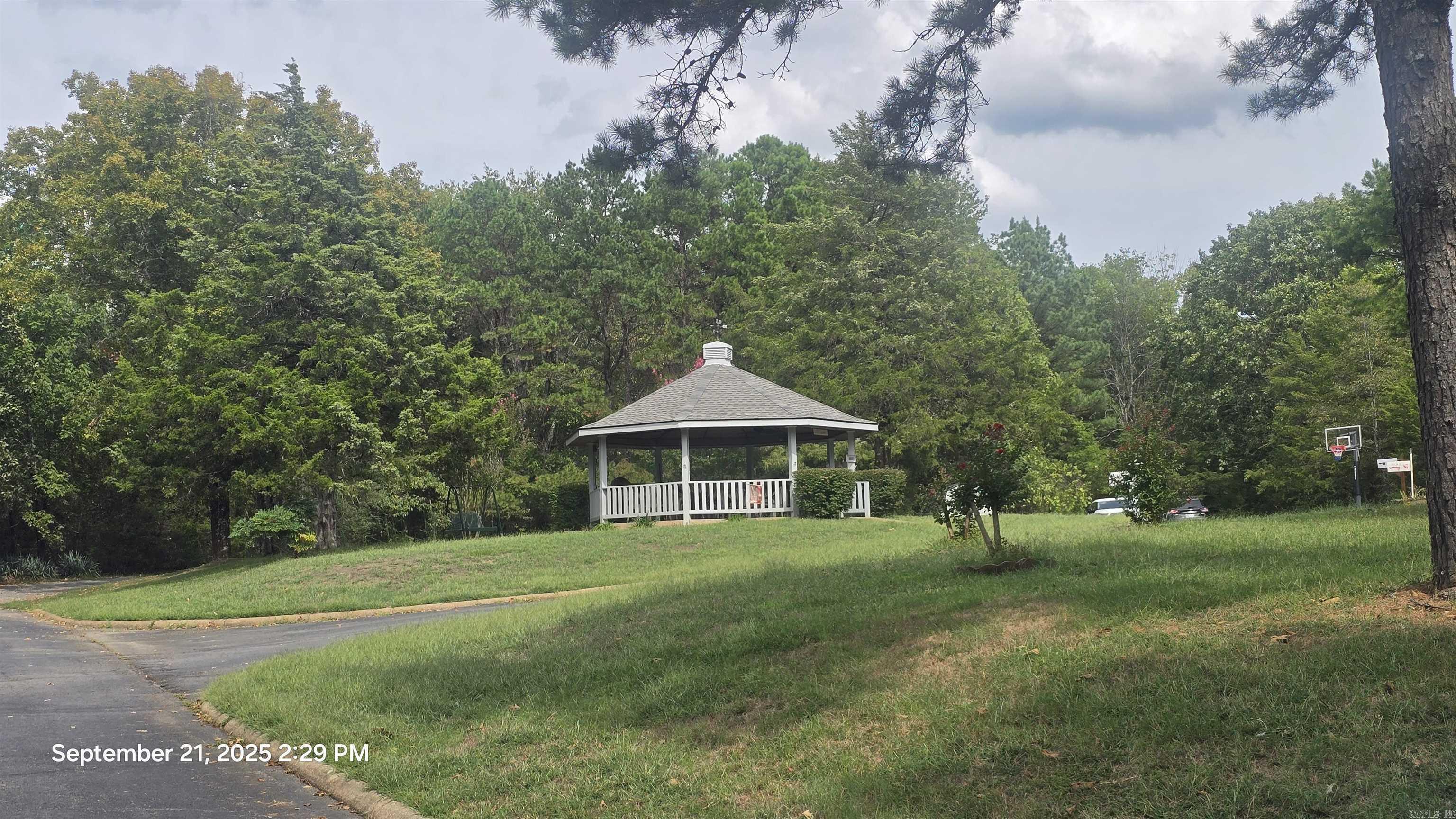 204 Maddox  Fairfield Bay, AR