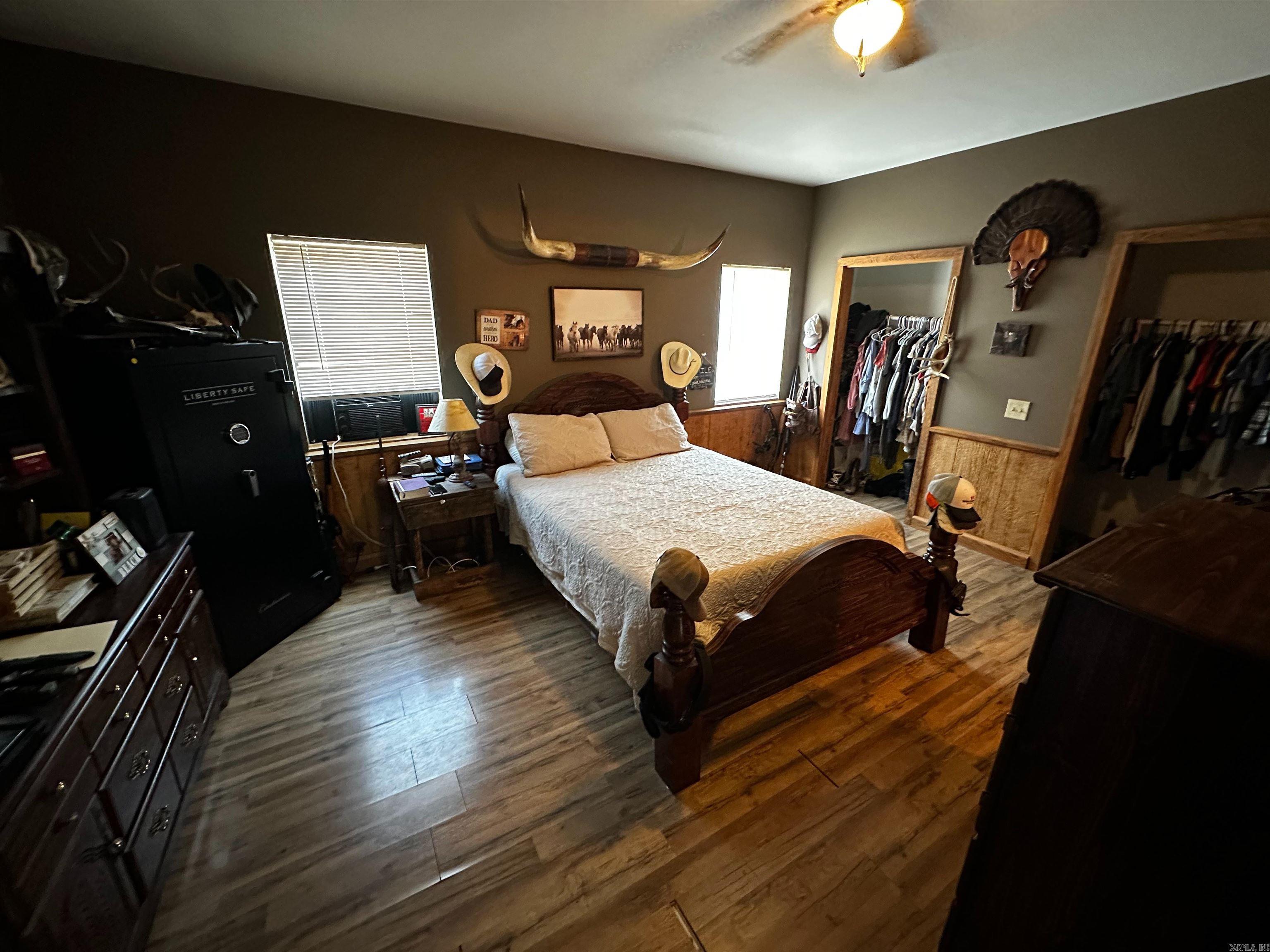 1807 Round Mountain  Marshall, AR