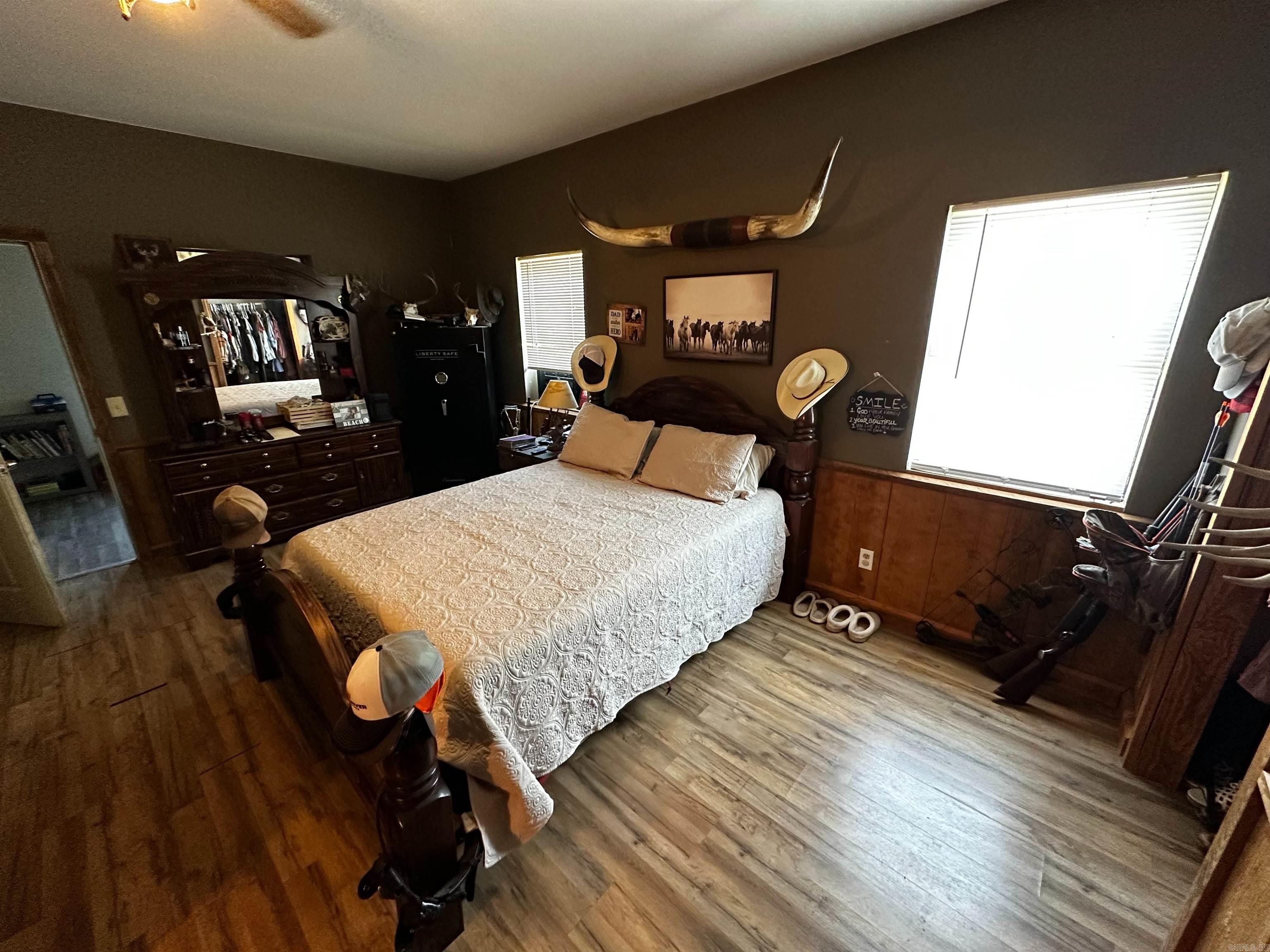 1807 Round Mountain  Marshall, AR