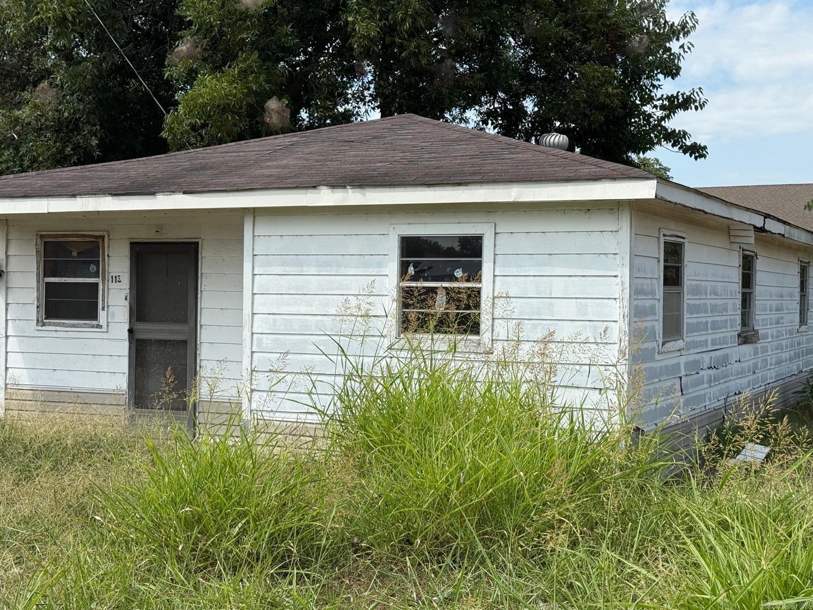 113 E CALHOUN  Luxora, AR