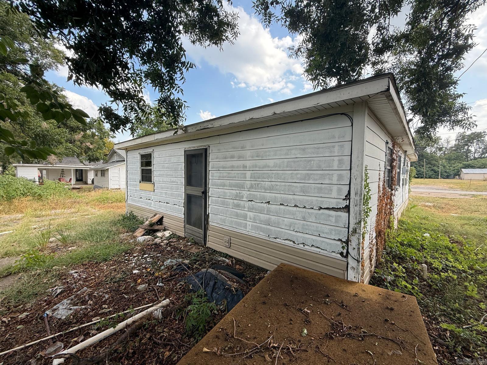 113 E CALHOUN  Luxora, AR