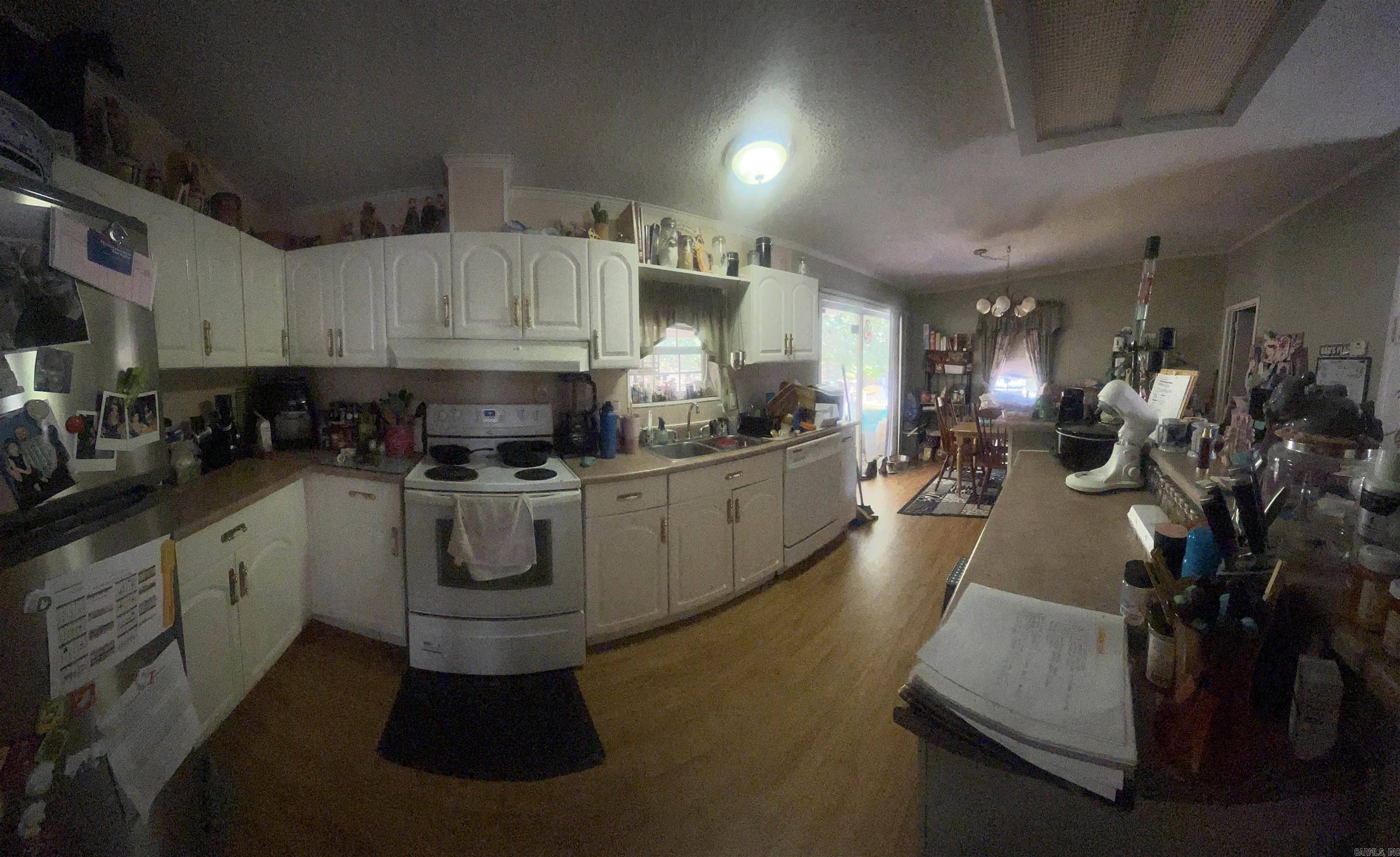 815 Slade  Evening Shade, AR
