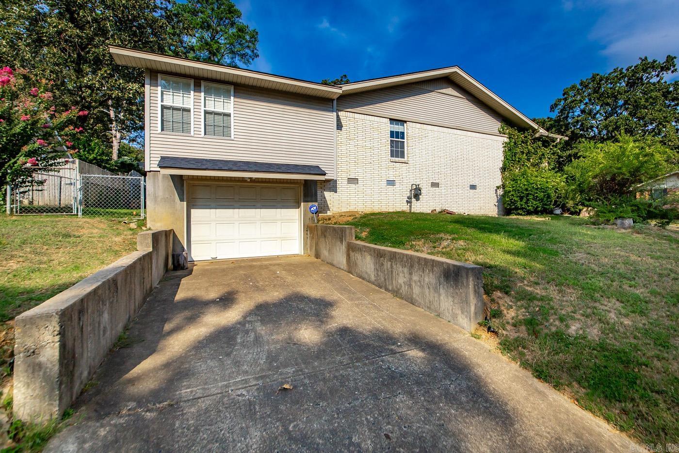 4204 Fox Hill  North Little Rock, AR