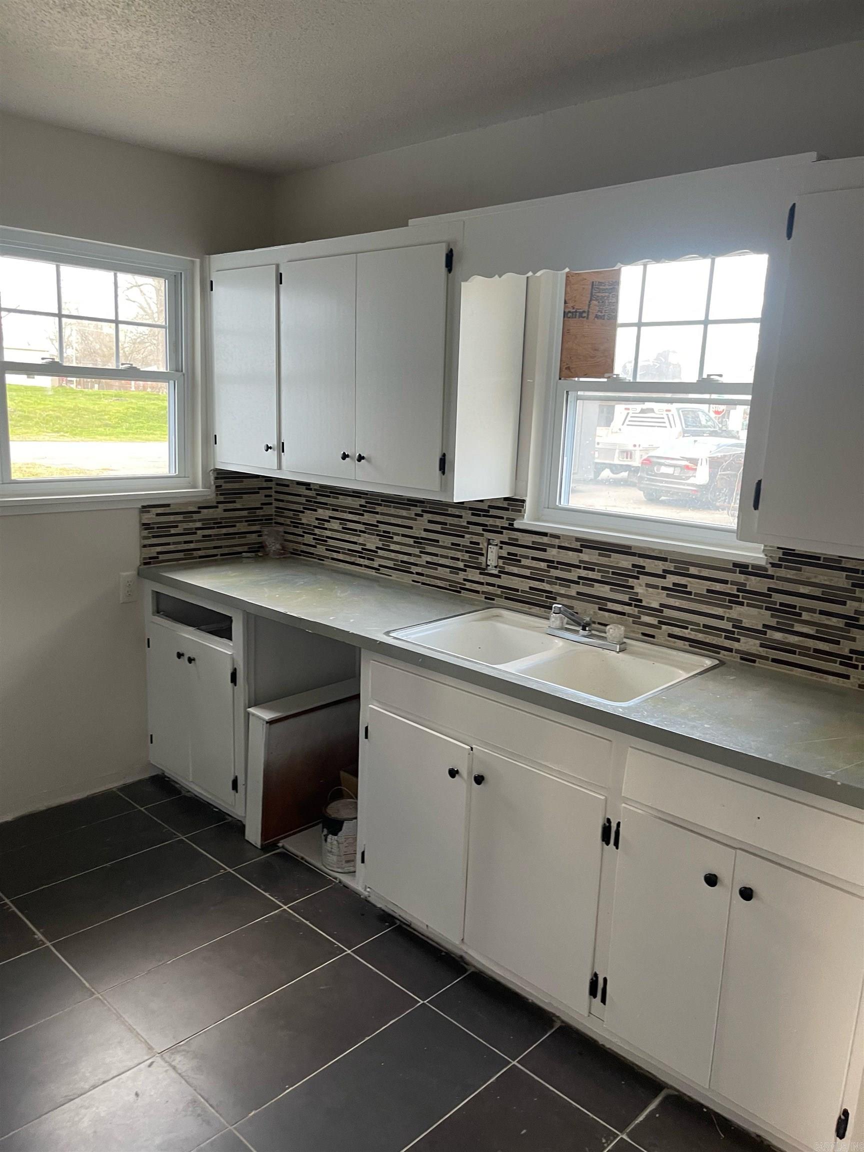 1212 W 9th  Pine Bluff, AR