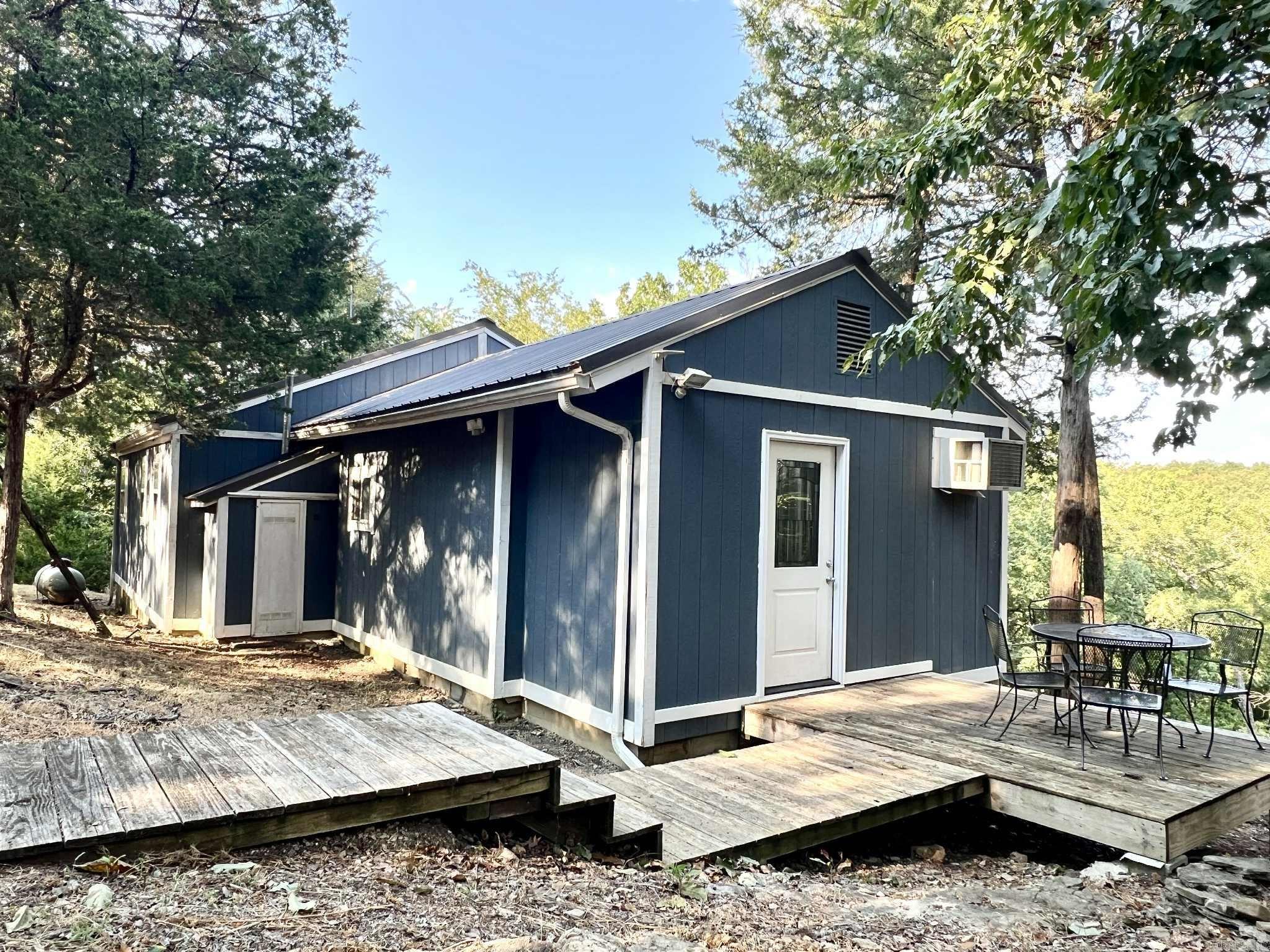 206 CR 137  Henderson, AR