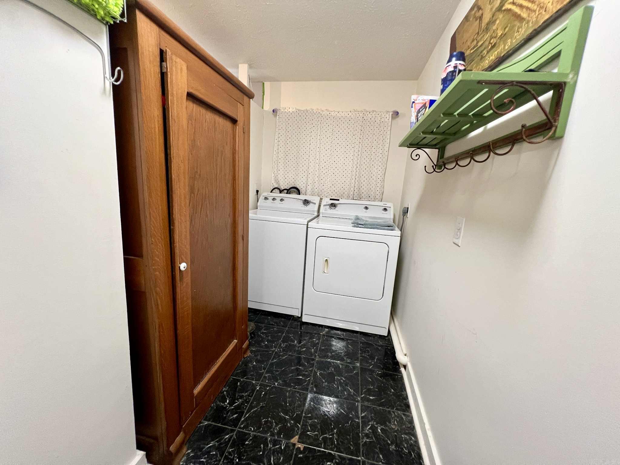 206 CR 137  Henderson, AR