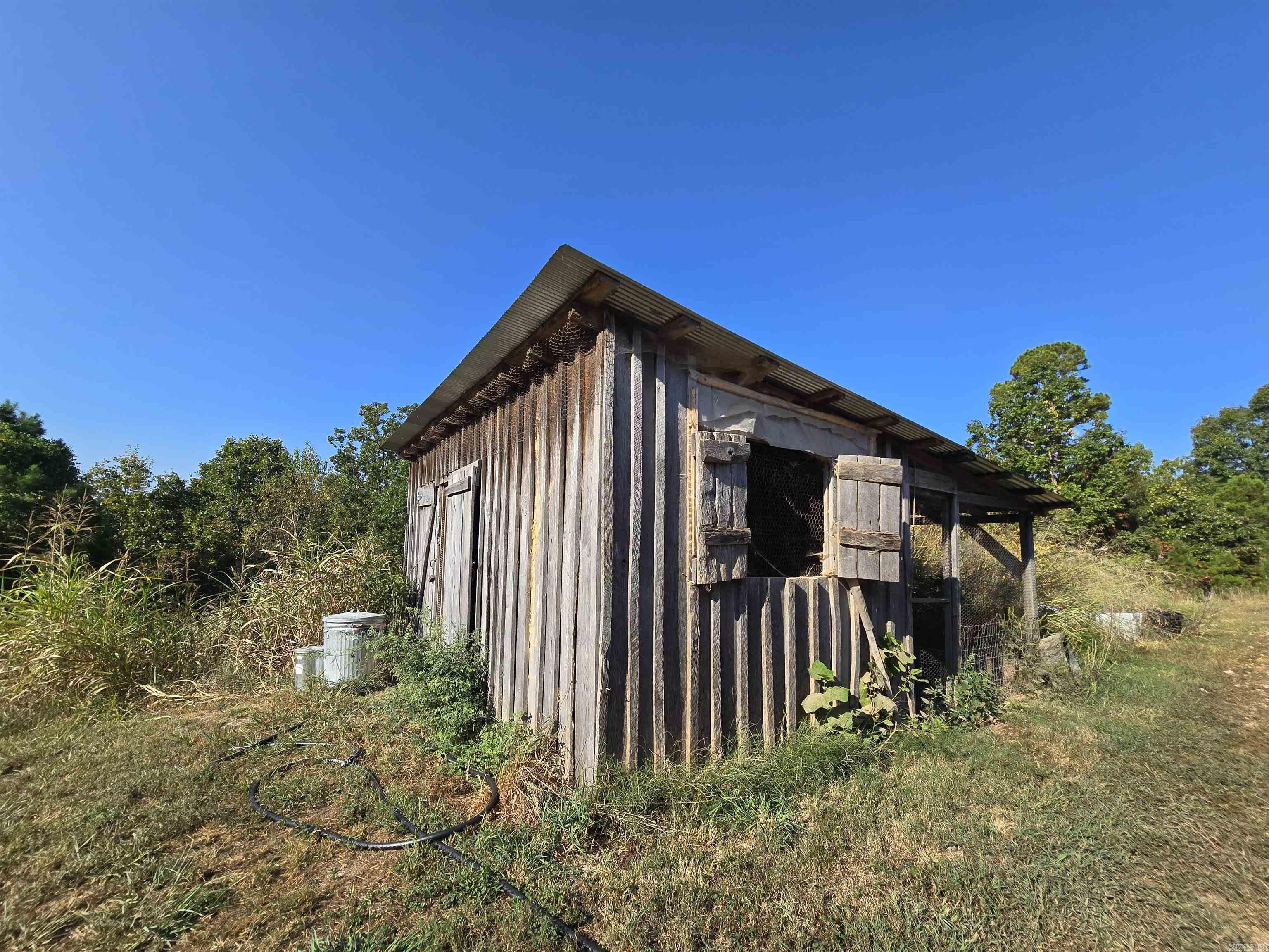 5776 HWY 14 N  Yellville, AR