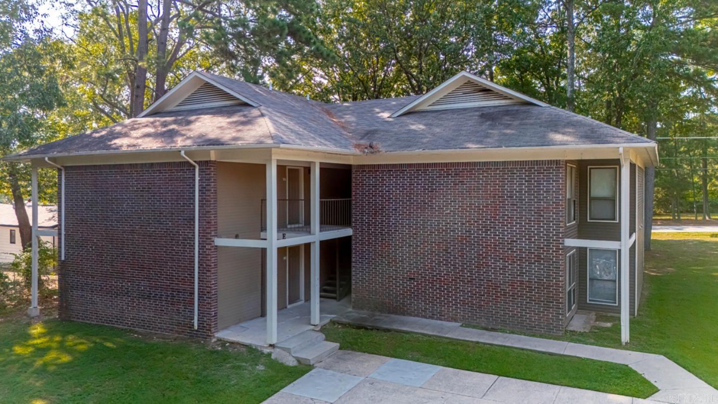1810 Bishop  Bryant, AR