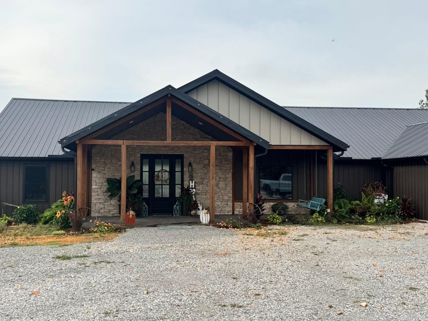90 Mitchell  Batesville, AR