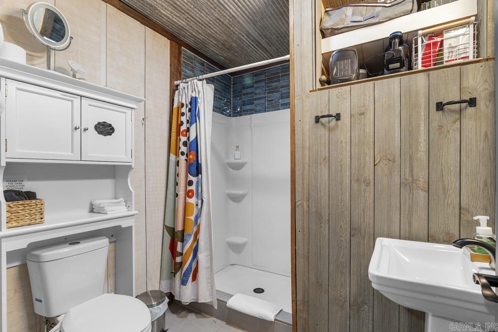 232 NC 2910  Marble Falls, AR