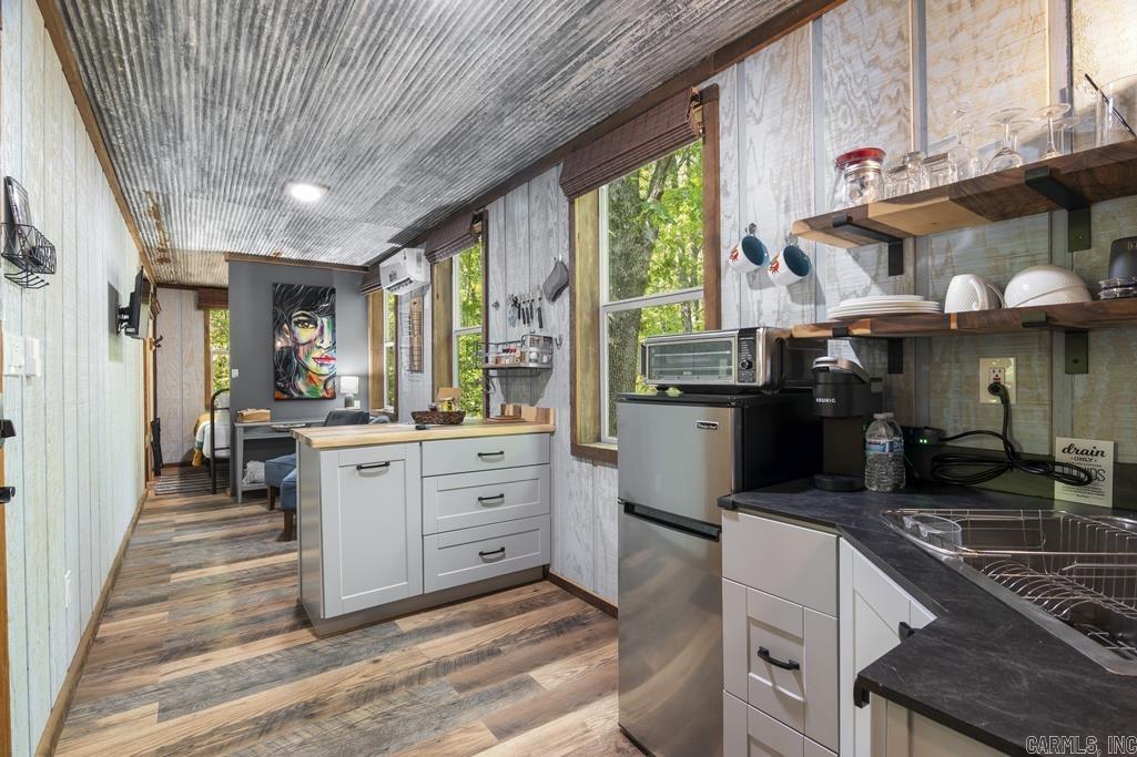 232 NC 2910  Marble Falls, AR