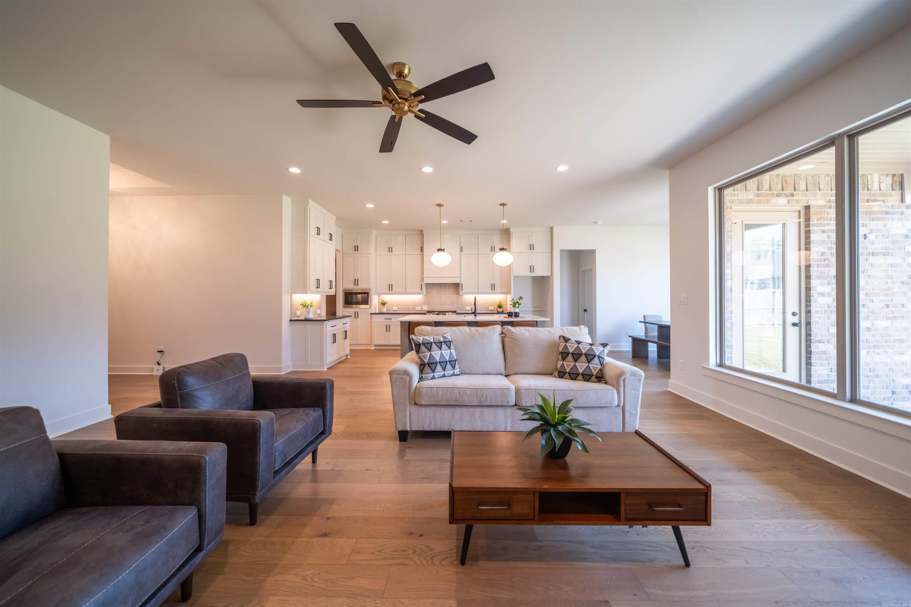 70 Corniche  Maumelle, AR