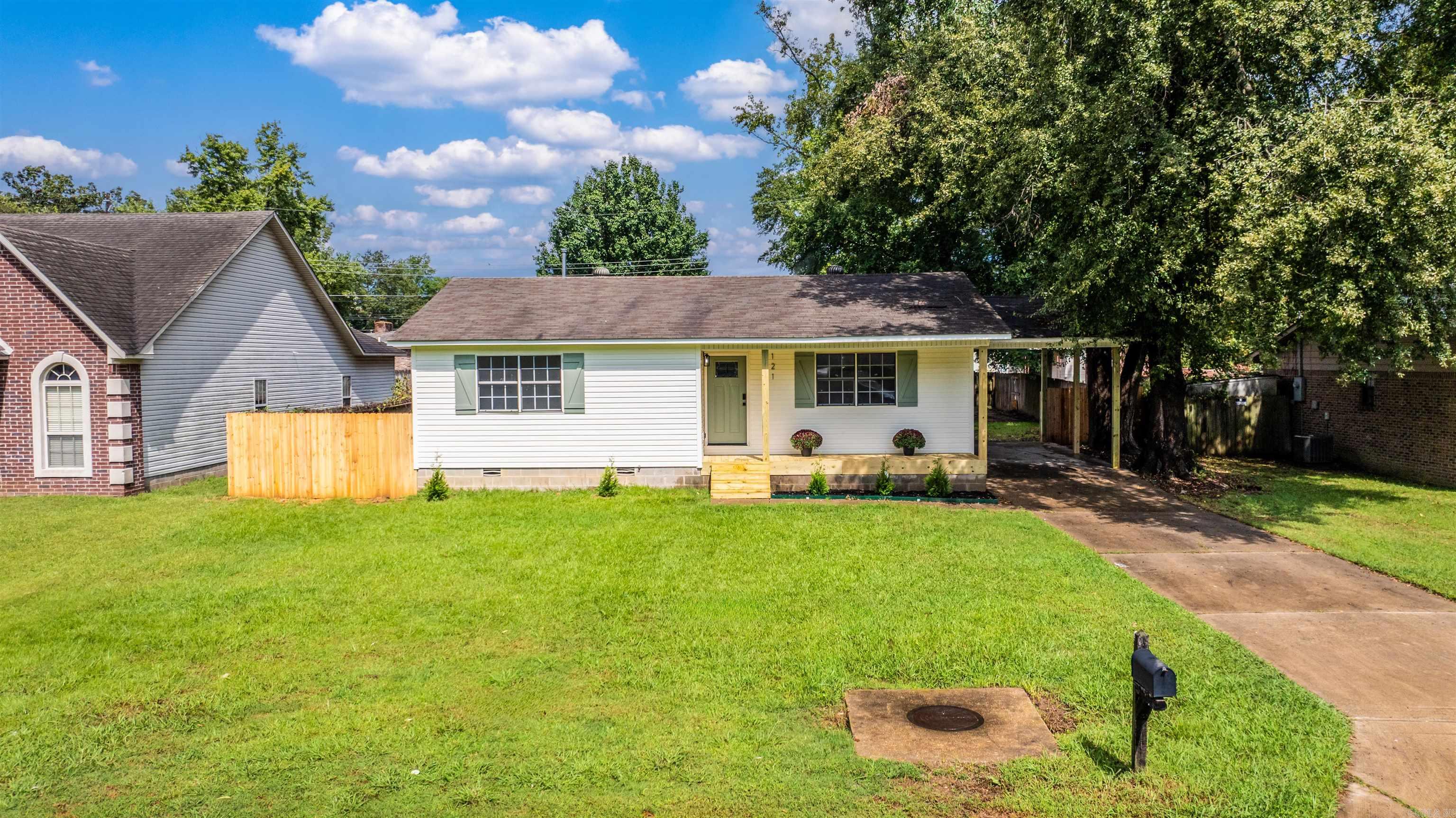 121 Bob O Link  Sherwood, AR