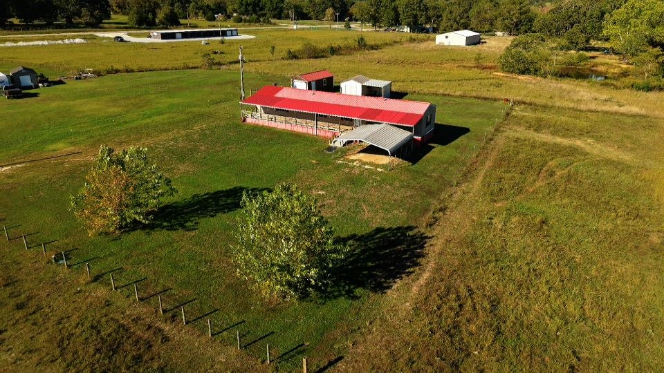 188 Red Hawk  Glencoe, AR