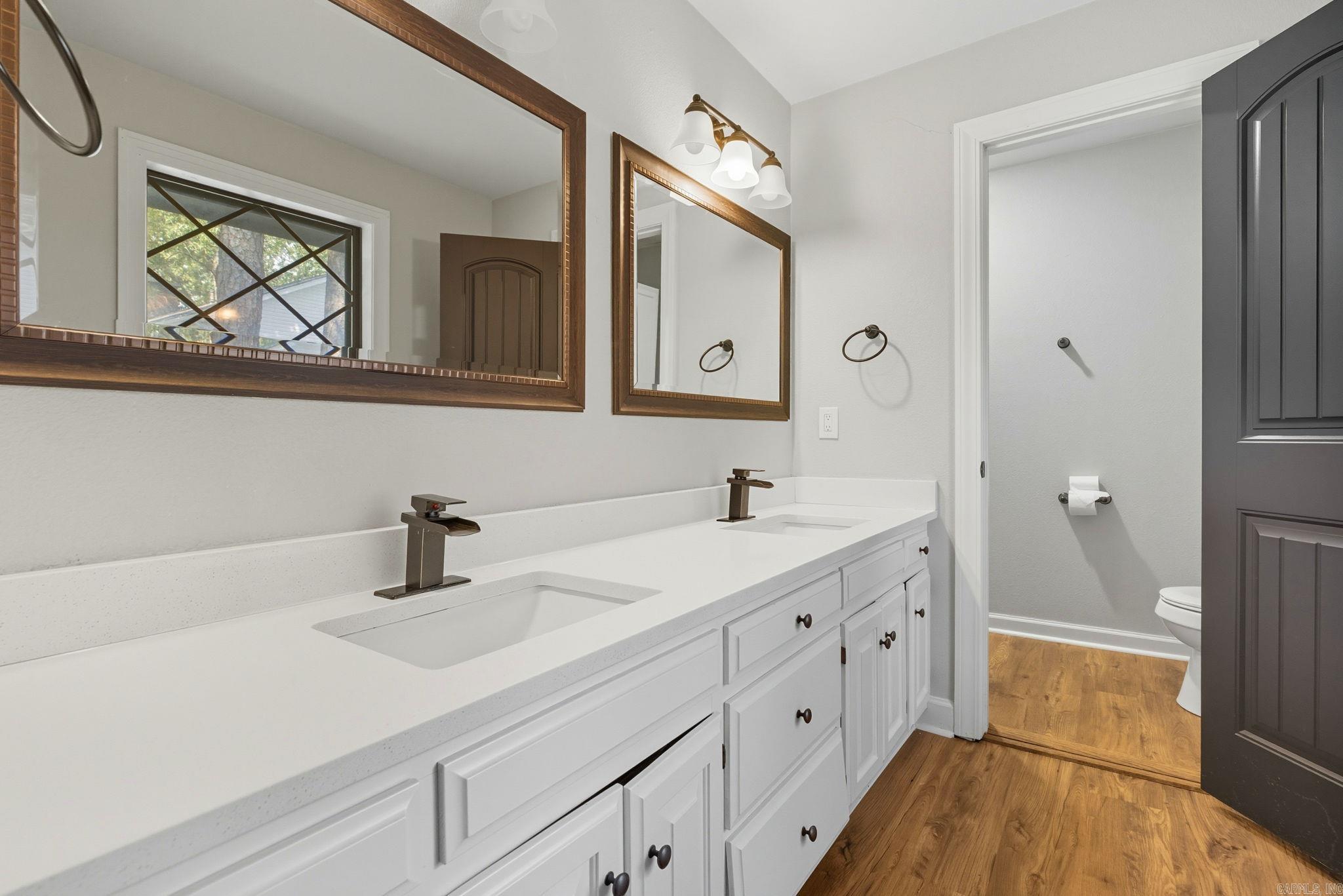 2521 Grapevine  Little Rock, AR