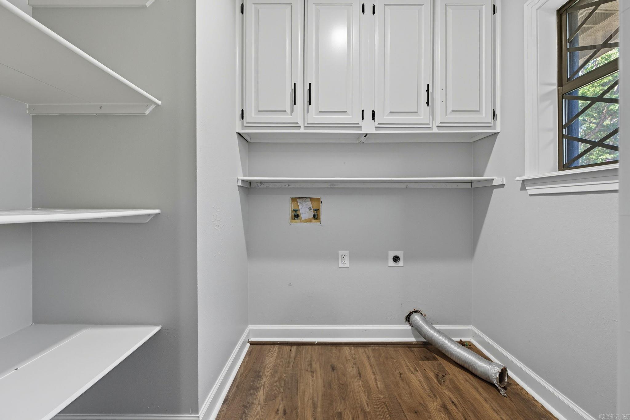 2521 Grapevine  Little Rock, AR