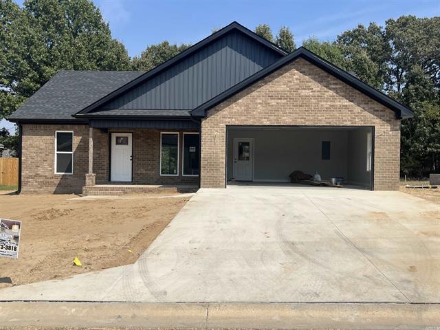 417  Gia  Bono, AR