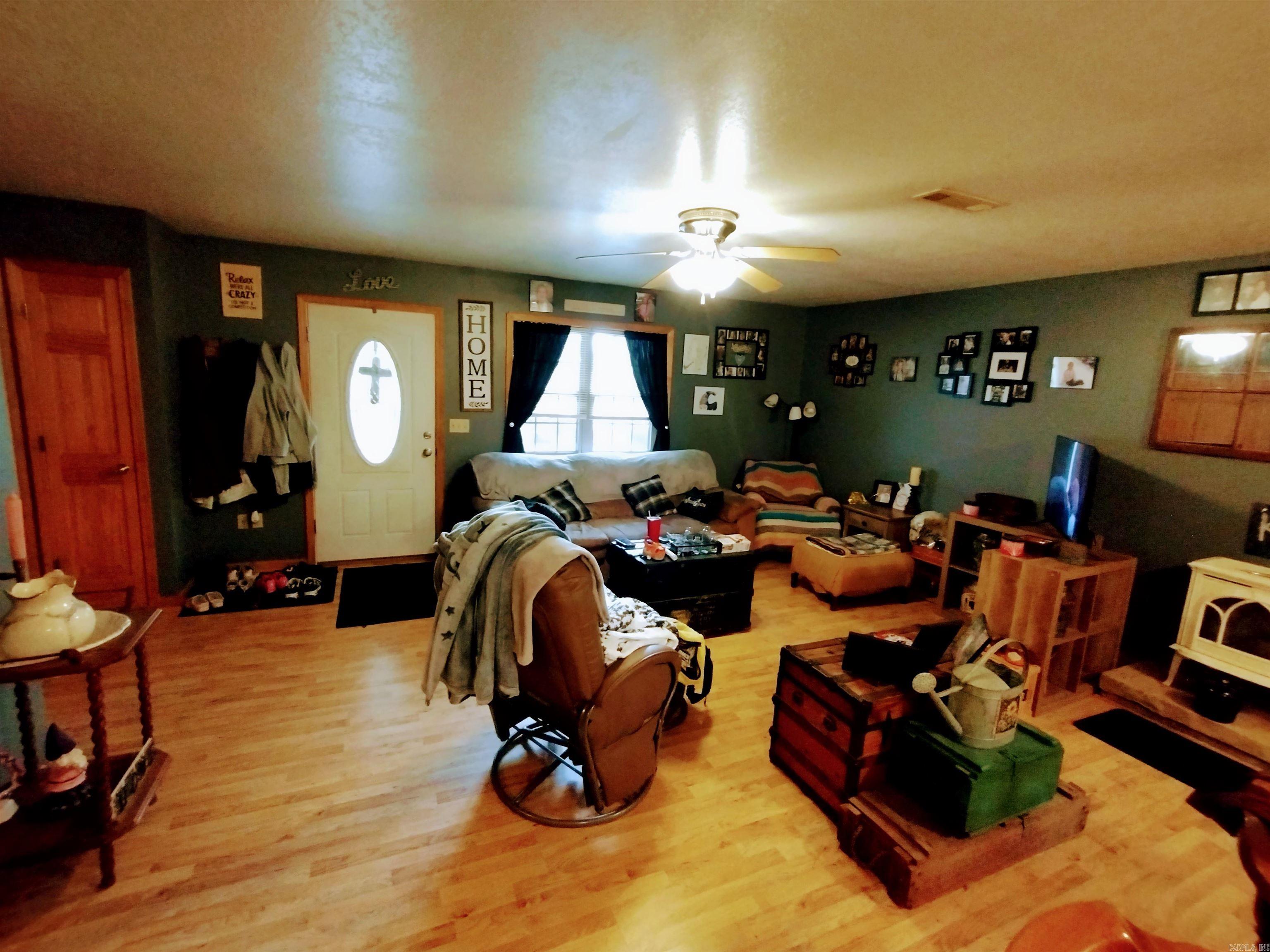 704 A Gayler st  Mountain View, AR