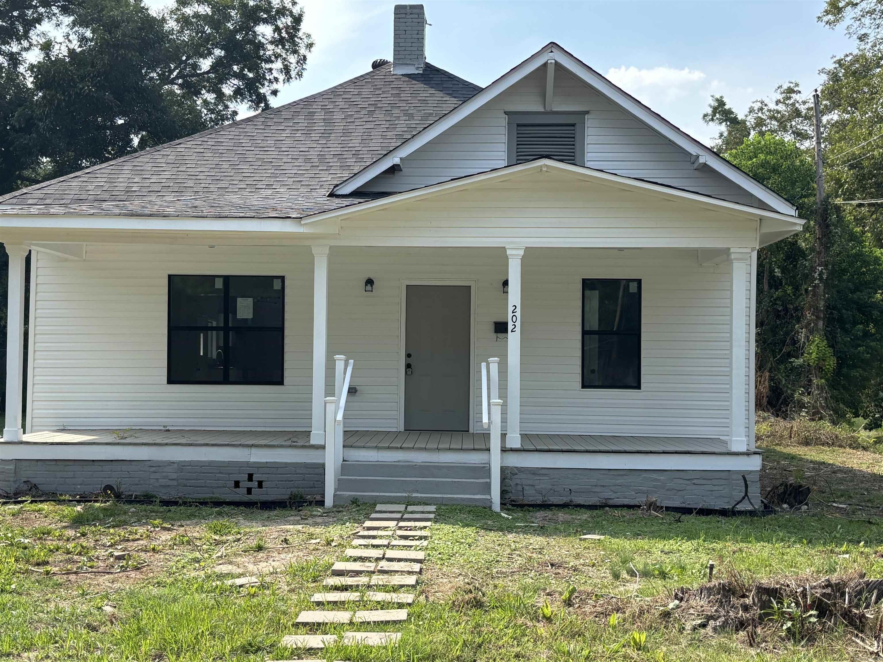 202 Adams St  Lonoke, AR