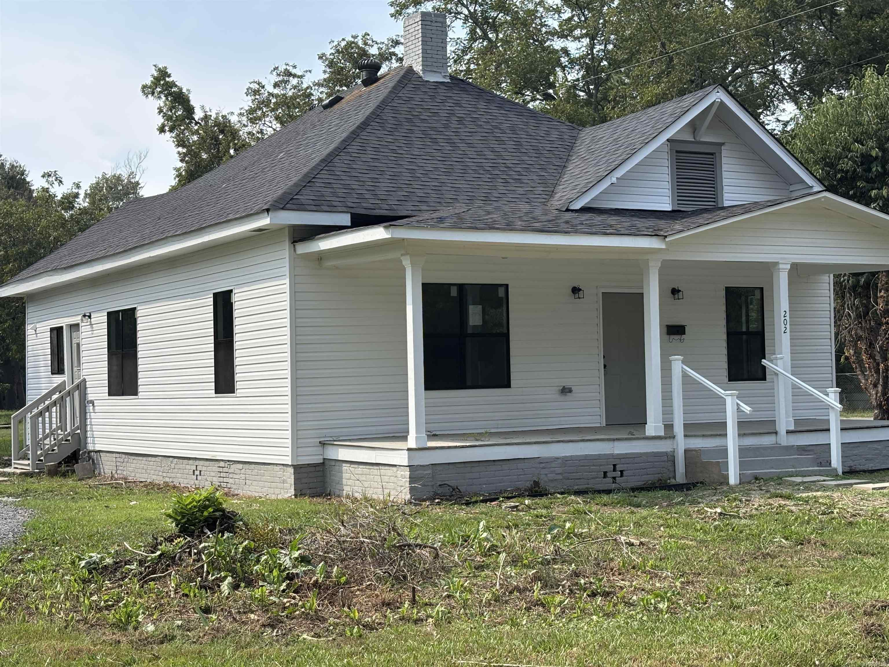 202 Adams St  Lonoke, AR